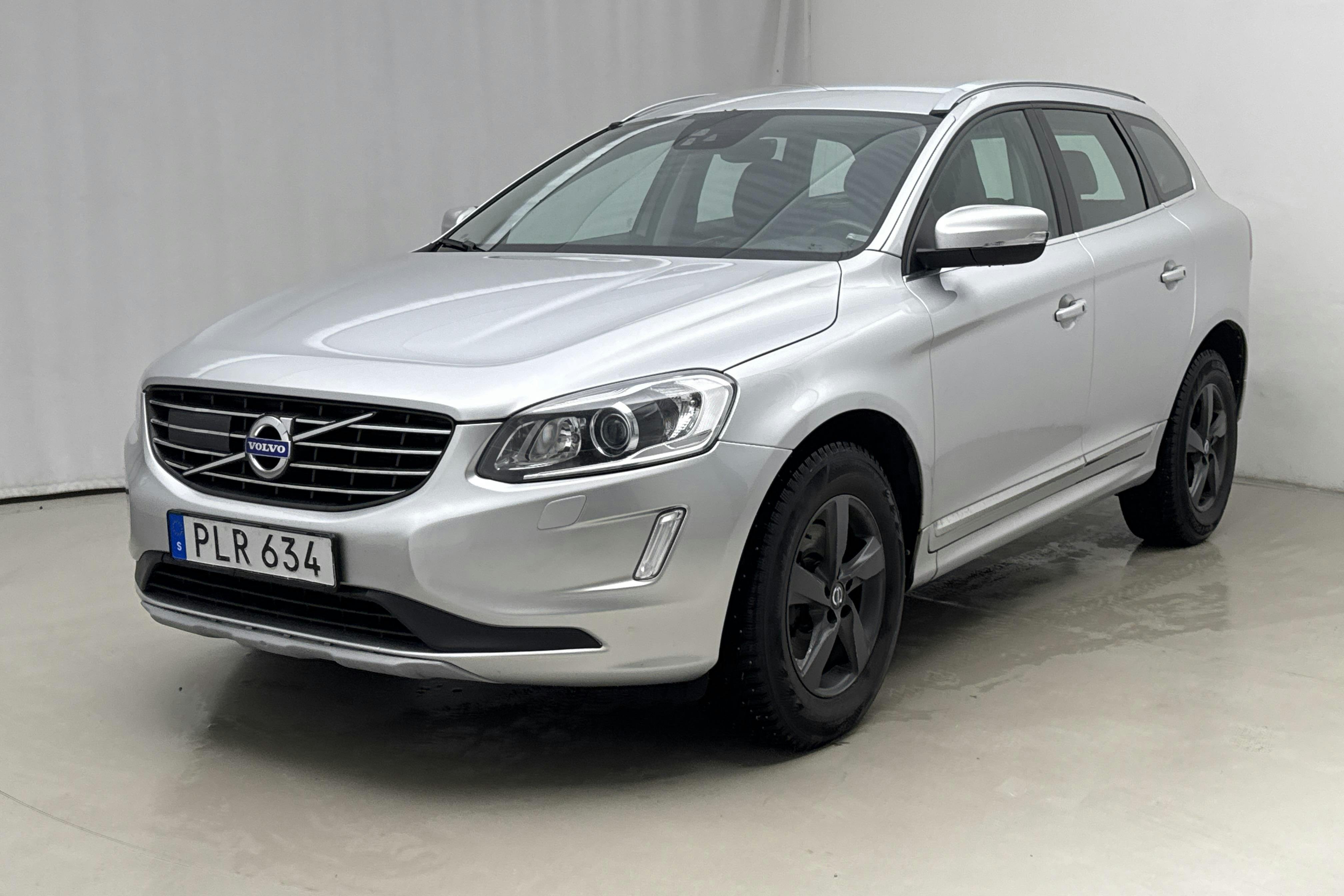 Esitlusfoto 1 aadressil 13: Volvo XC60 D4 AWD (190hk) - 209 930 km - Automaatne - hõbe - 2017