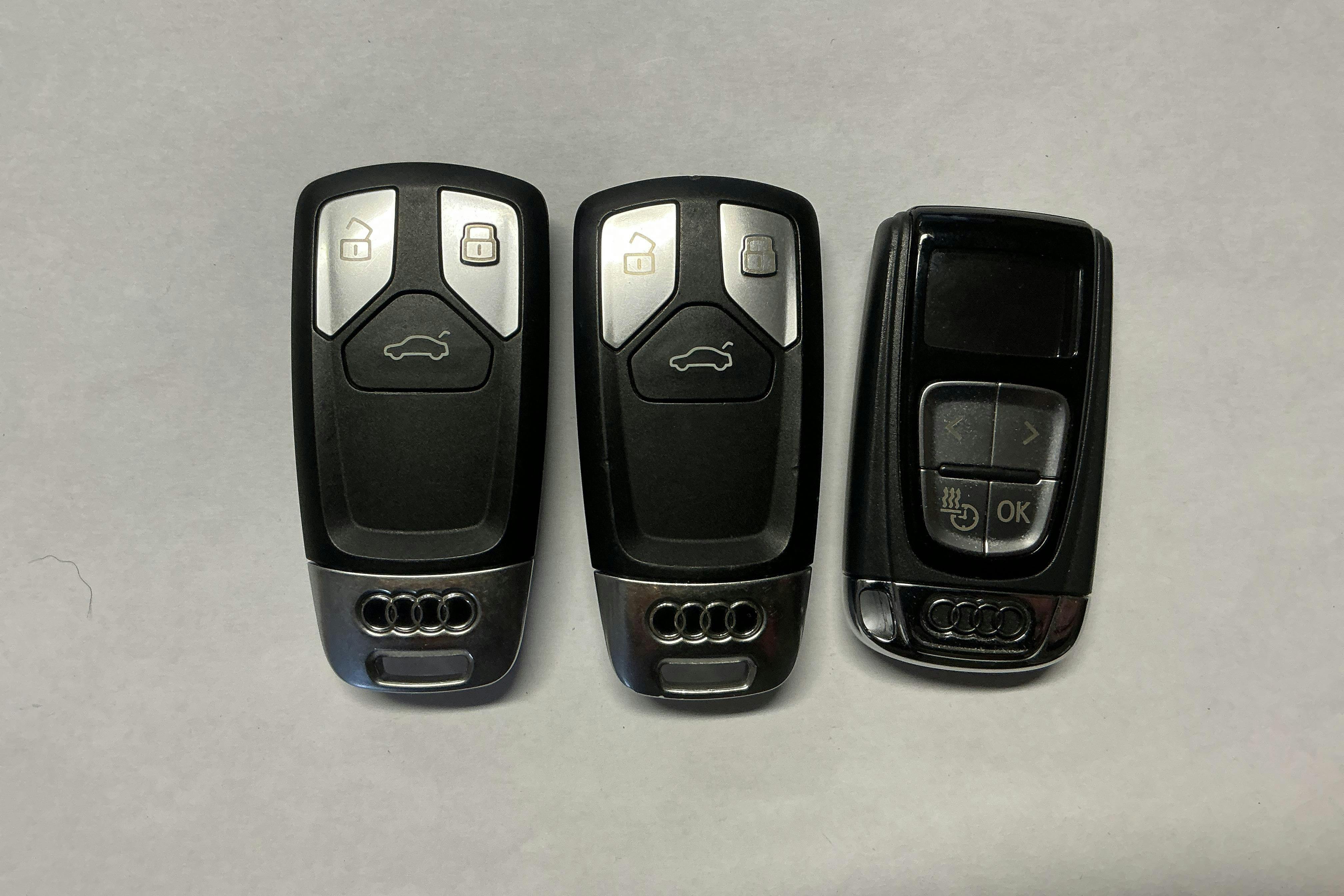 Præsentationsfoto 15 af 15: Audi A4 2.0 TDI Avant quattro (190hk) - 192 400 kilometer - Salgsautomat - Sort - 2018