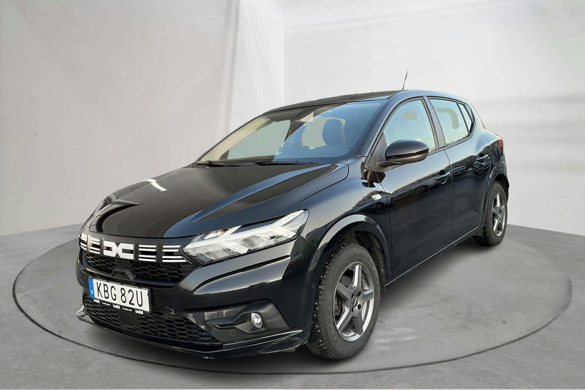 Presentationsfoto 1 av 15: Dacia Sandero 1.0 TCe (90hk) - 2 652 mil - Automat - svart - 2024