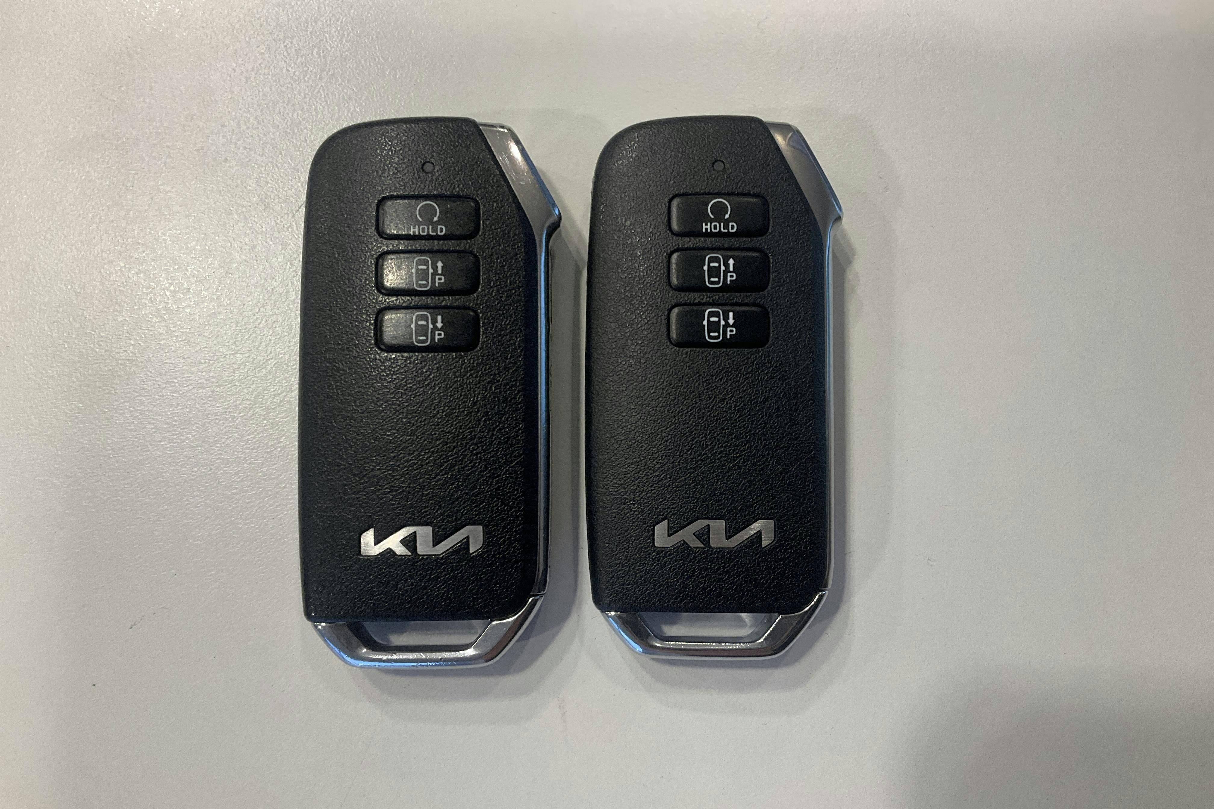 Esitlusfoto 25 aadressil 25: KIA Sportage PHEV AWD (265hk) - 22 270 km - Automaatne - roheline - 2024