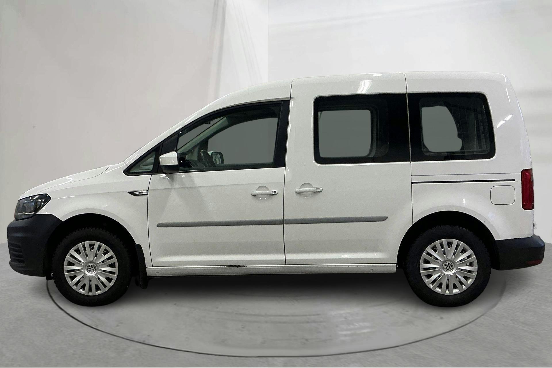 Presentationsfoto 2 av 18: VW Caddy Life 2.0 TDI (102hk) - 23 133 mil - Manuell - vit - 2018