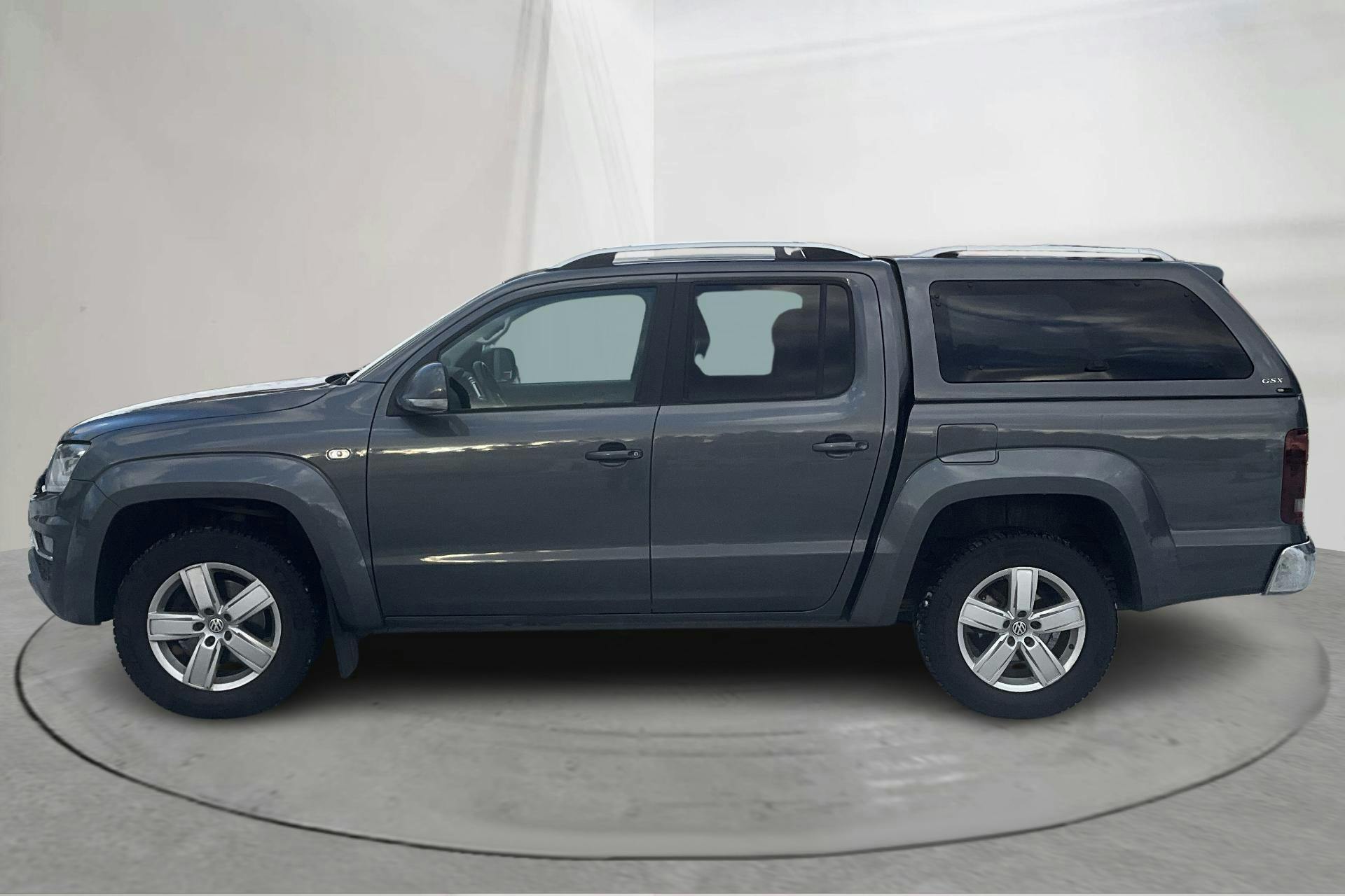 Præsentationsfoto 2 af 14: VW Amarok 3.0 TDI 4motion (224hk) - 232 350 kilometer - Salgsautomat - grå - 2018