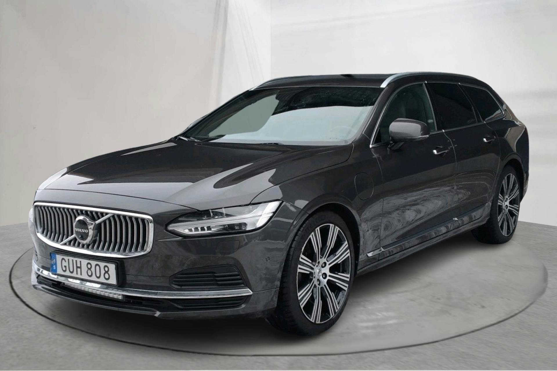 Presentationsfoto 1 av 18: Volvo V90 T8 AWD Twin Engine (390hk) - 13 553 mil - Automat - grå - 2021