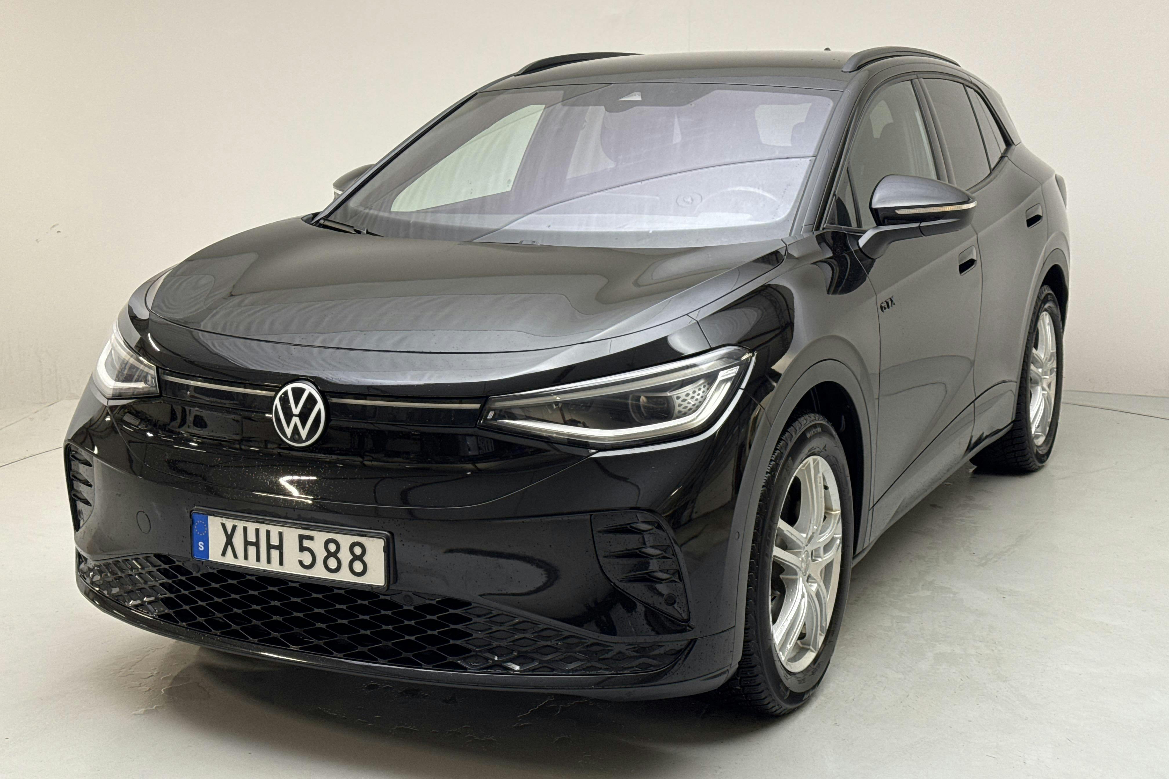 Præsentationsfoto 1 af 18: VW ID.4 GTX 77kWh AWD (299hk) - 97 470 kilometer - Salgsautomat - Sort - 2023