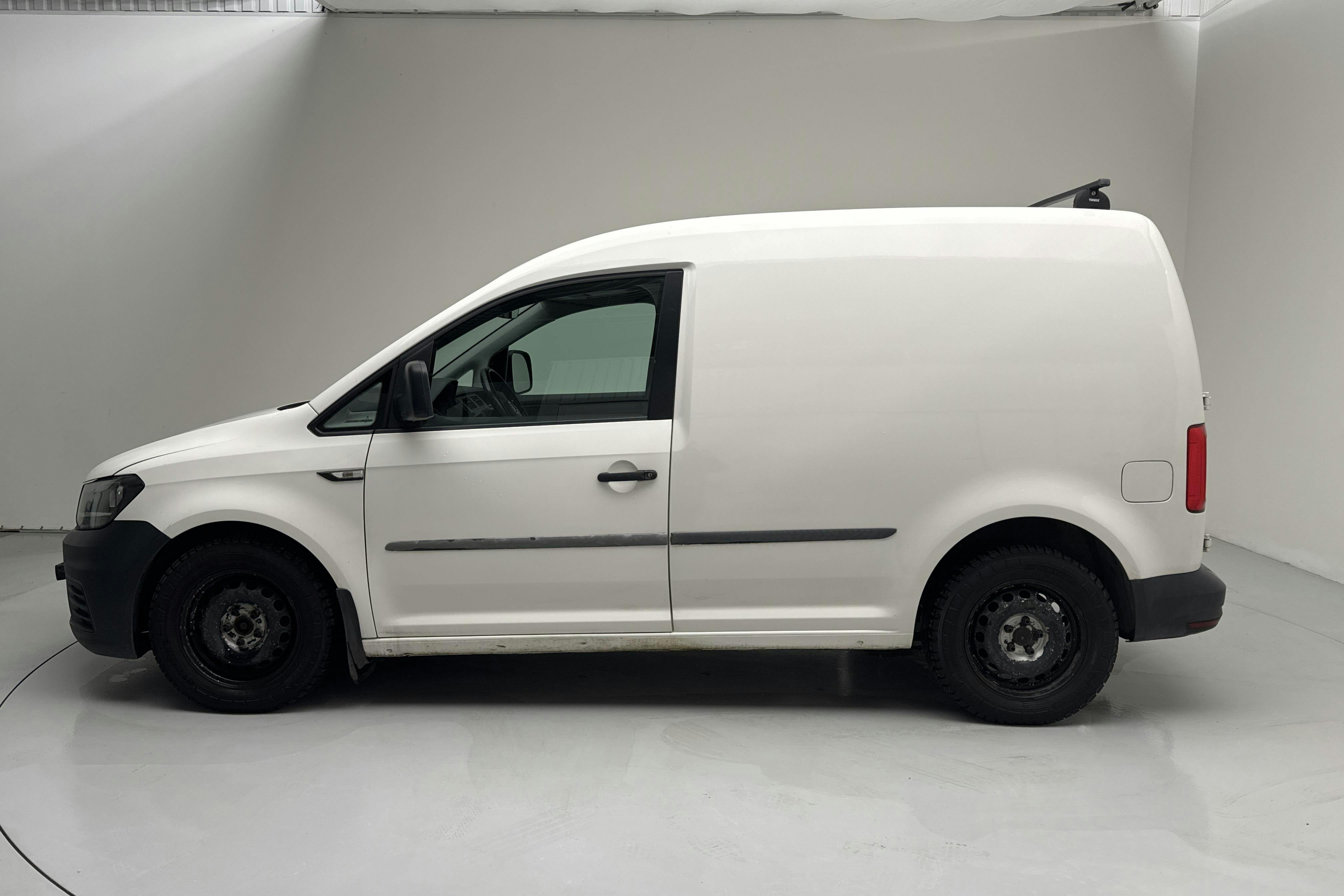 Presentationsfoto 2 av 12: VW Caddy 2.0 TDI Skåp (102hk) - 21 038 mil - Manuell - vit - 2017
