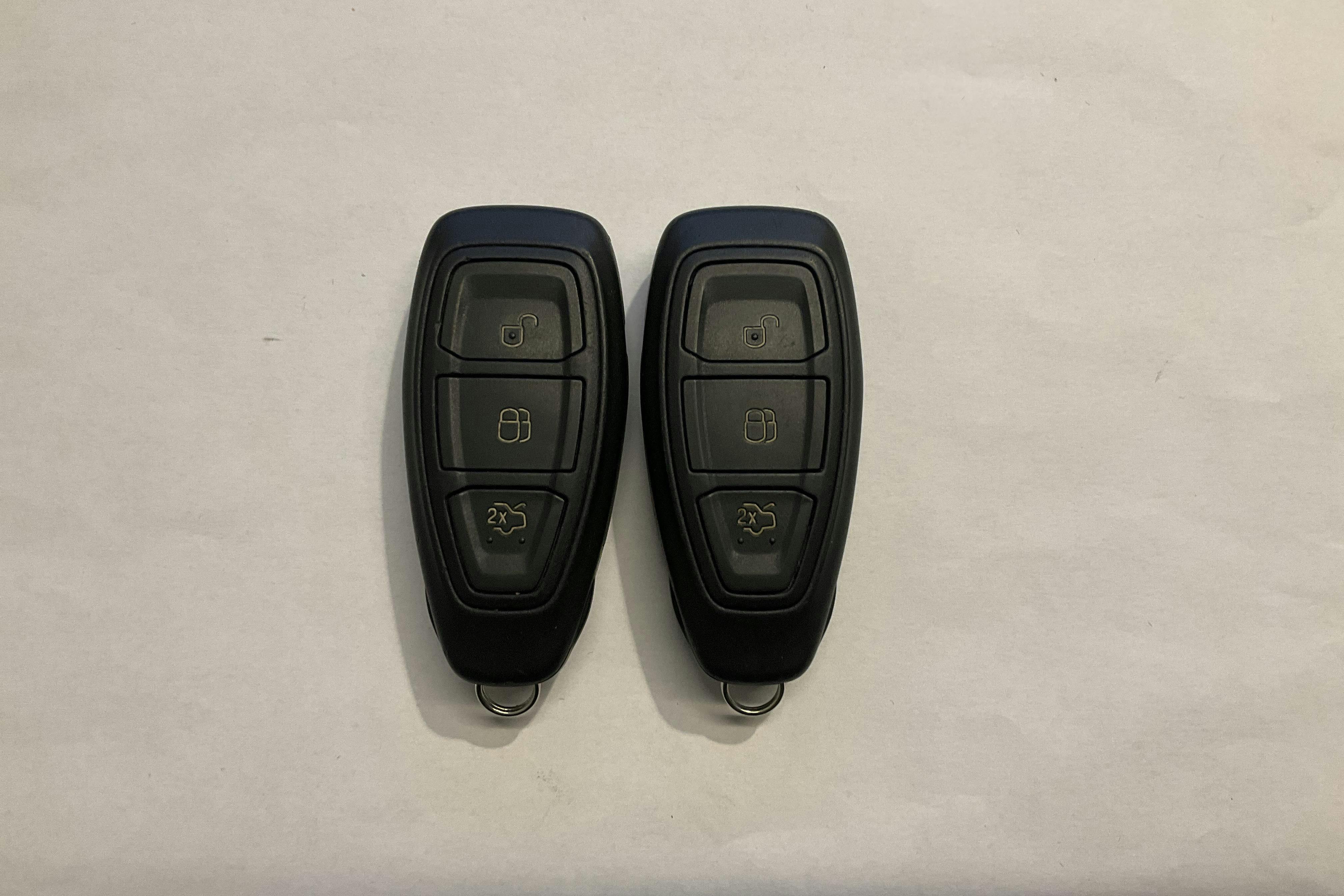 Præsentationsfoto 12 af 12: Ford Focus 1.0 EcoBoost Kombi (125hk) - 184 430 kilometer - Salgsautomat - Sort - 2016