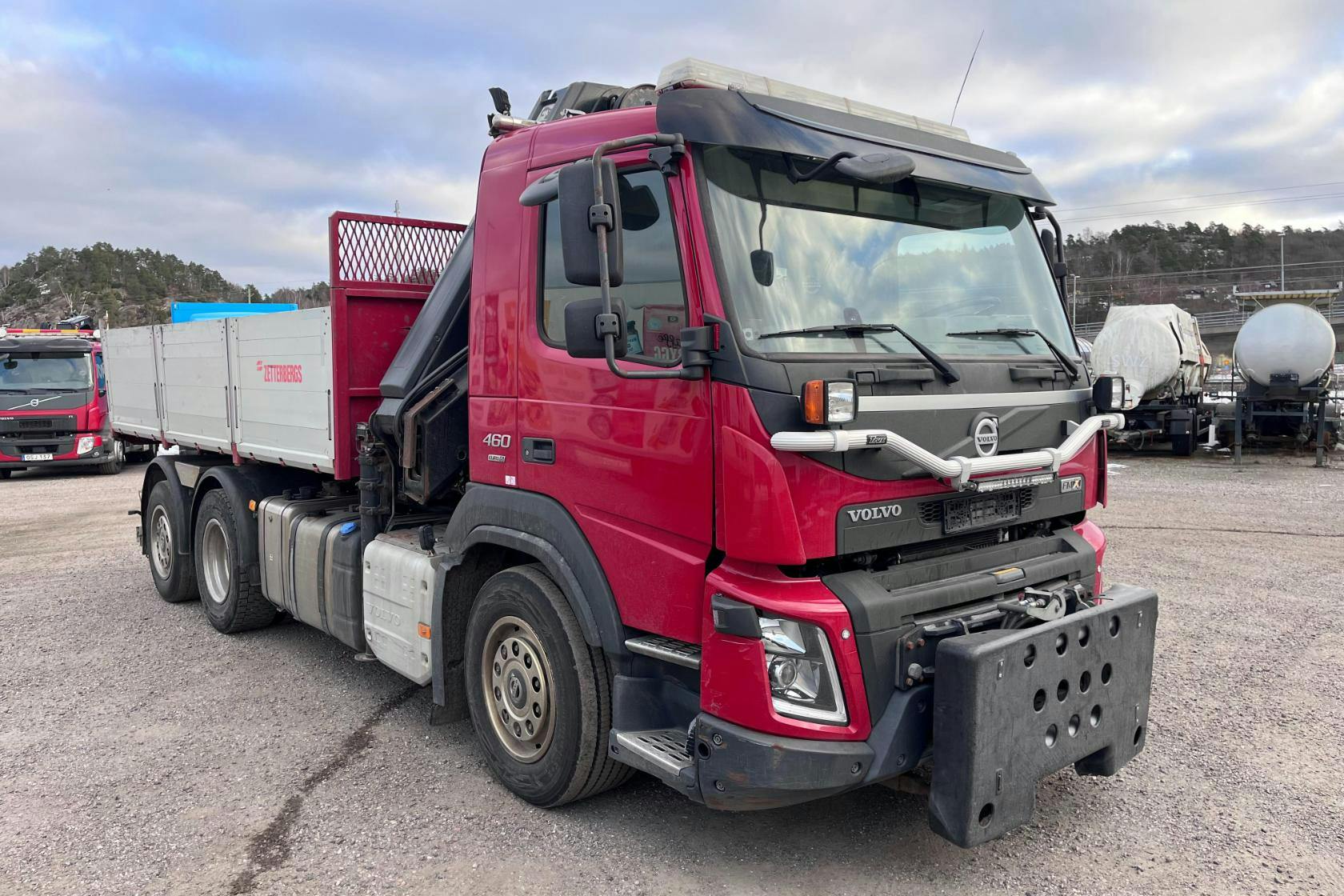 Præsentationsfoto 2 af 133: Volvo FM 6*2 - 2 459 770 kilometer - Salgsautomat - Rød farve - 2015
