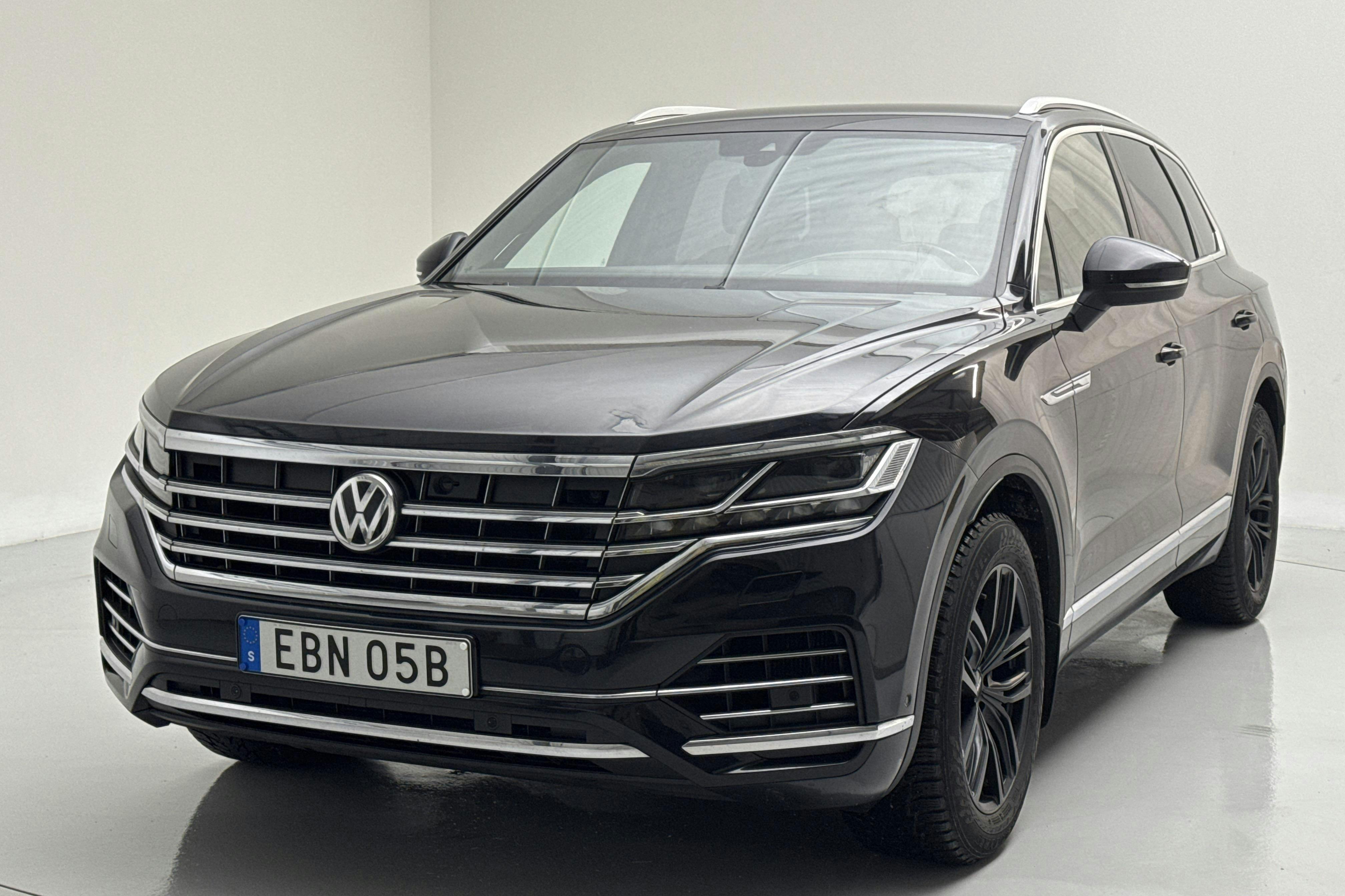 Zdjęcie prezentacyjne 1 z 15: VW Touareg V6 TDI 4Motion (286hk) - 189 580 km - Automatyczna - czarny - 2019