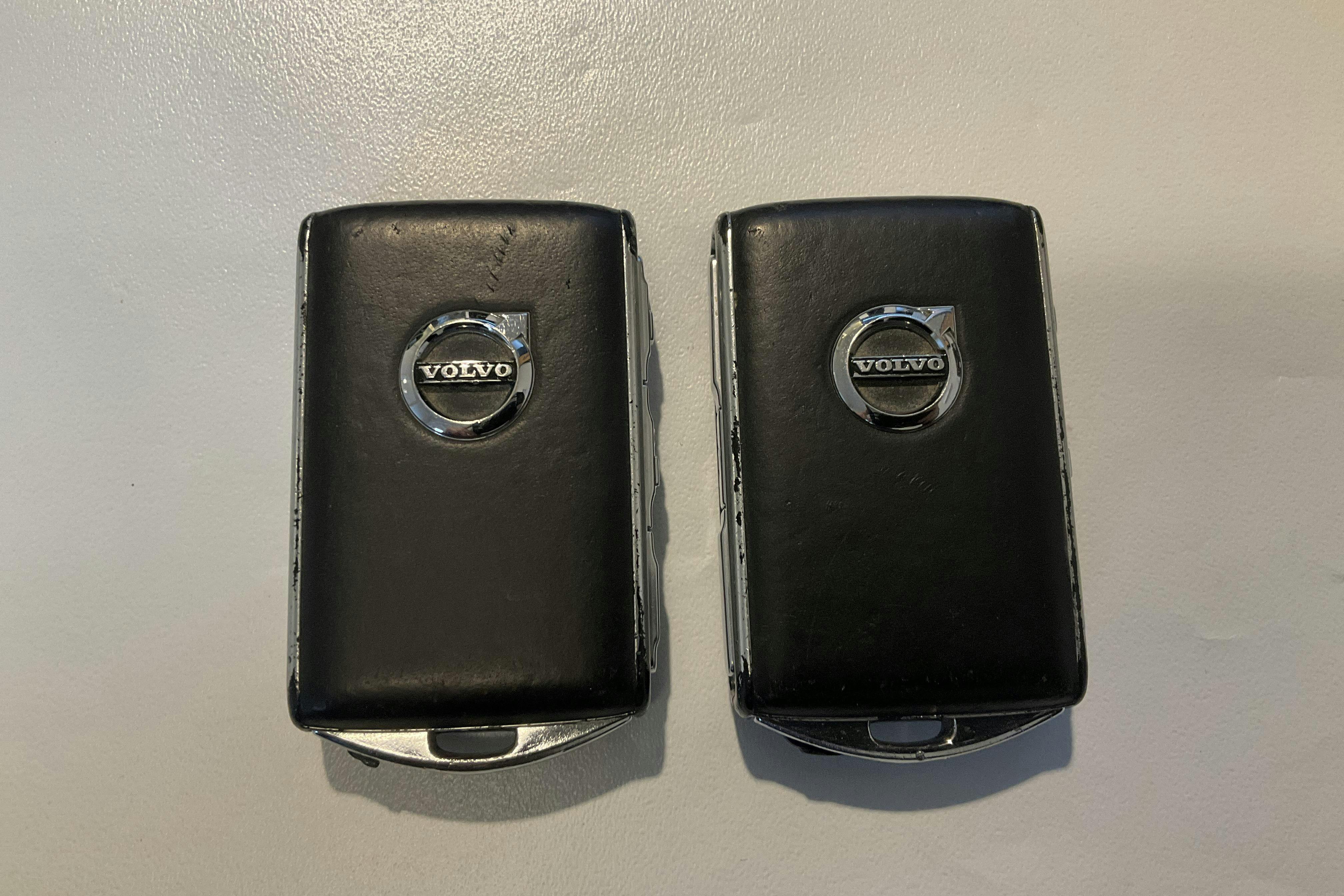 Præsentationsfoto 21 af 21: Volvo V90 T8 AWD Twin Engine (390hk) - 157 730 kilometer - Salgsautomat - Blå farve - 2020