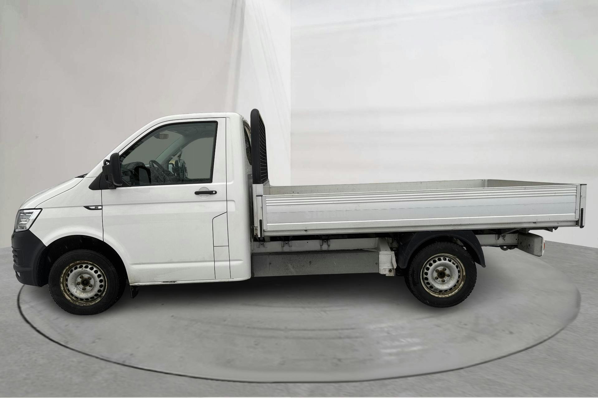 Presentationsfoto 2 av 15: VW Transporter T6 2.0 TDI BMT (102hk) - 17 544 mil - Manuell - vit - 2017