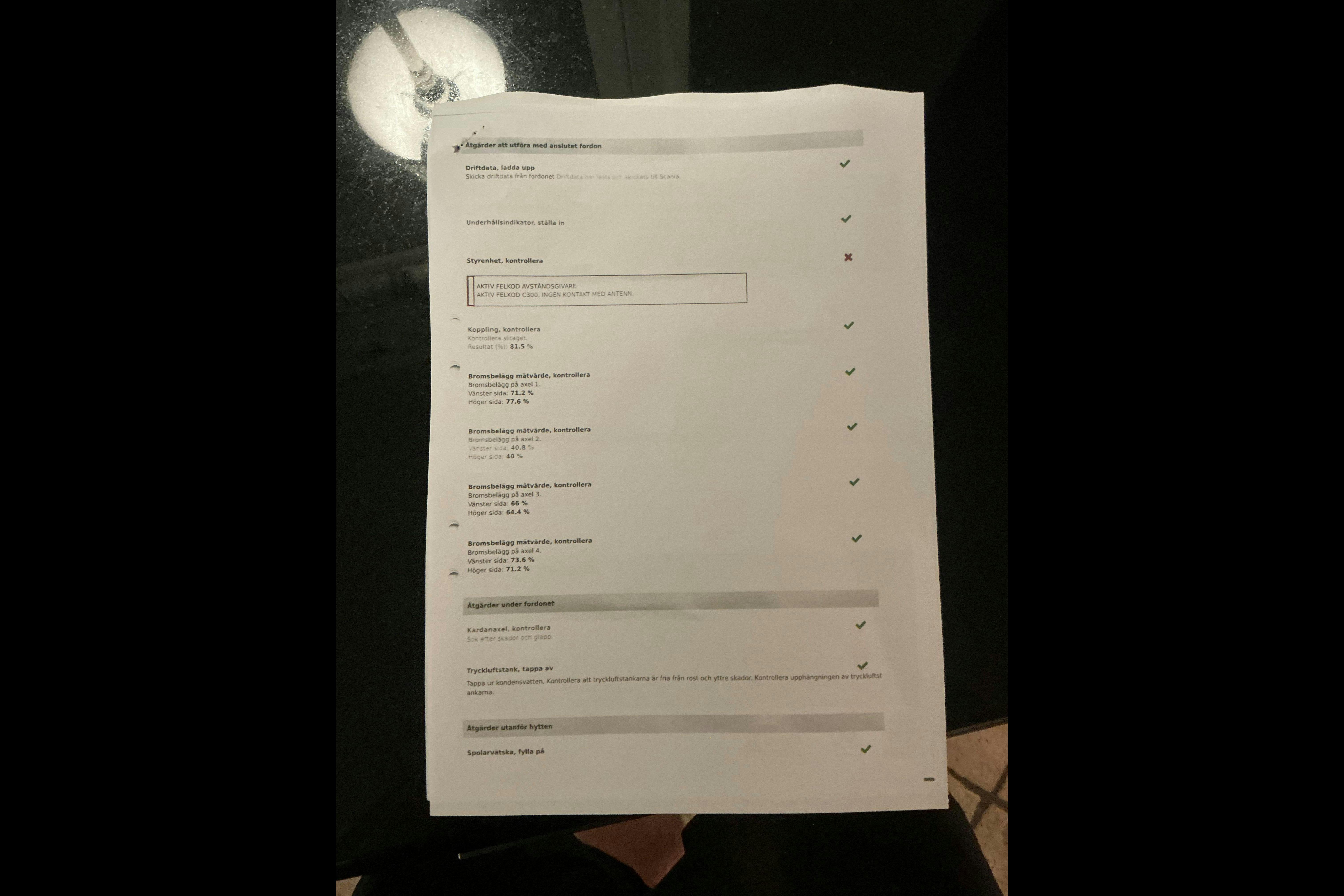 Presentationsfoto 72 av 72: Scania R580LB8X4*6HNB - 4 457 789 km - Automat - röd - 2017