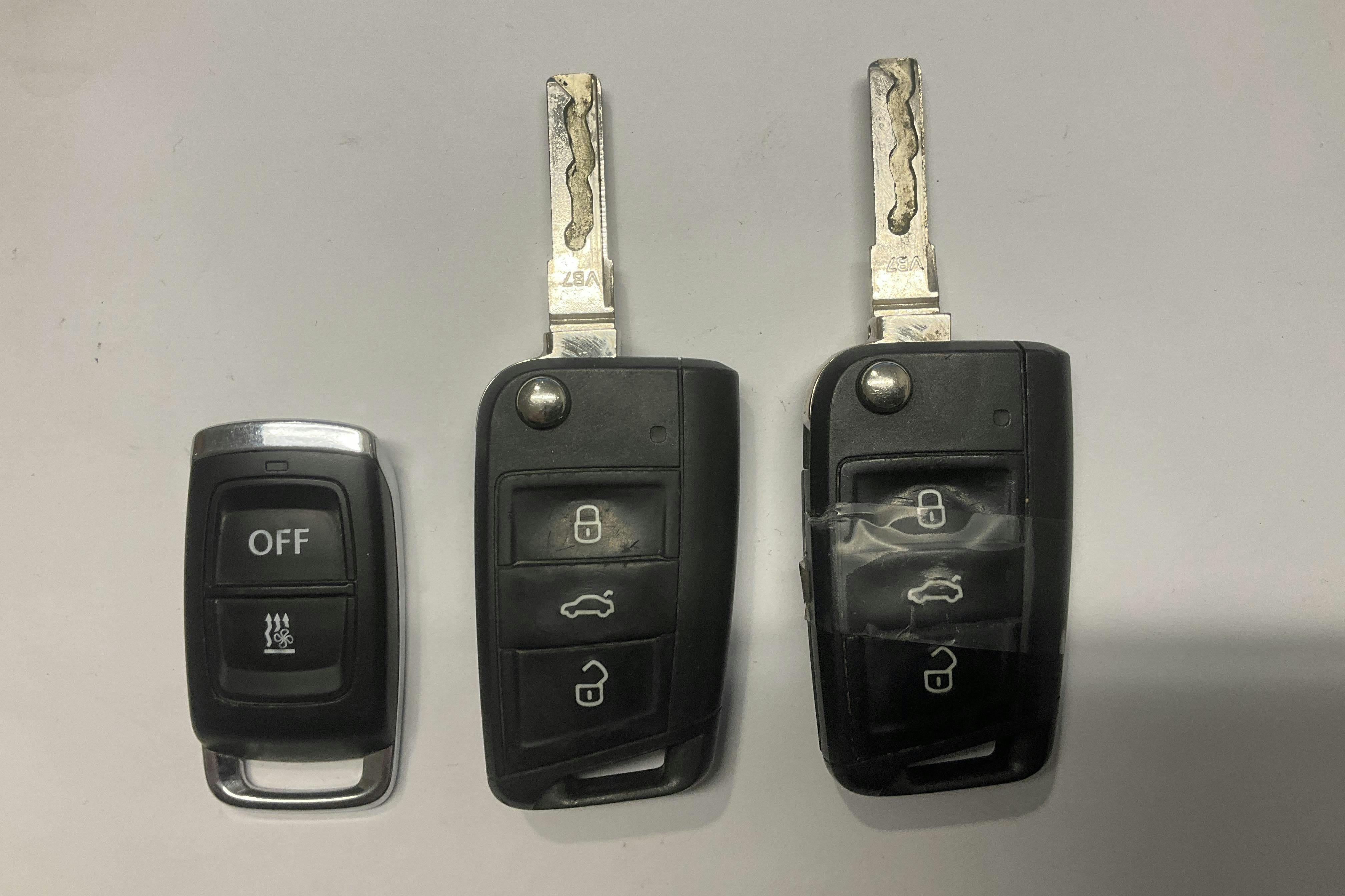 Zdjęcie prezentacyjne 16 z 16: Skoda Octavia III 2.0 TDI CR Combi (150hk) - 113 340 km - Automatyczna - biały - 2018