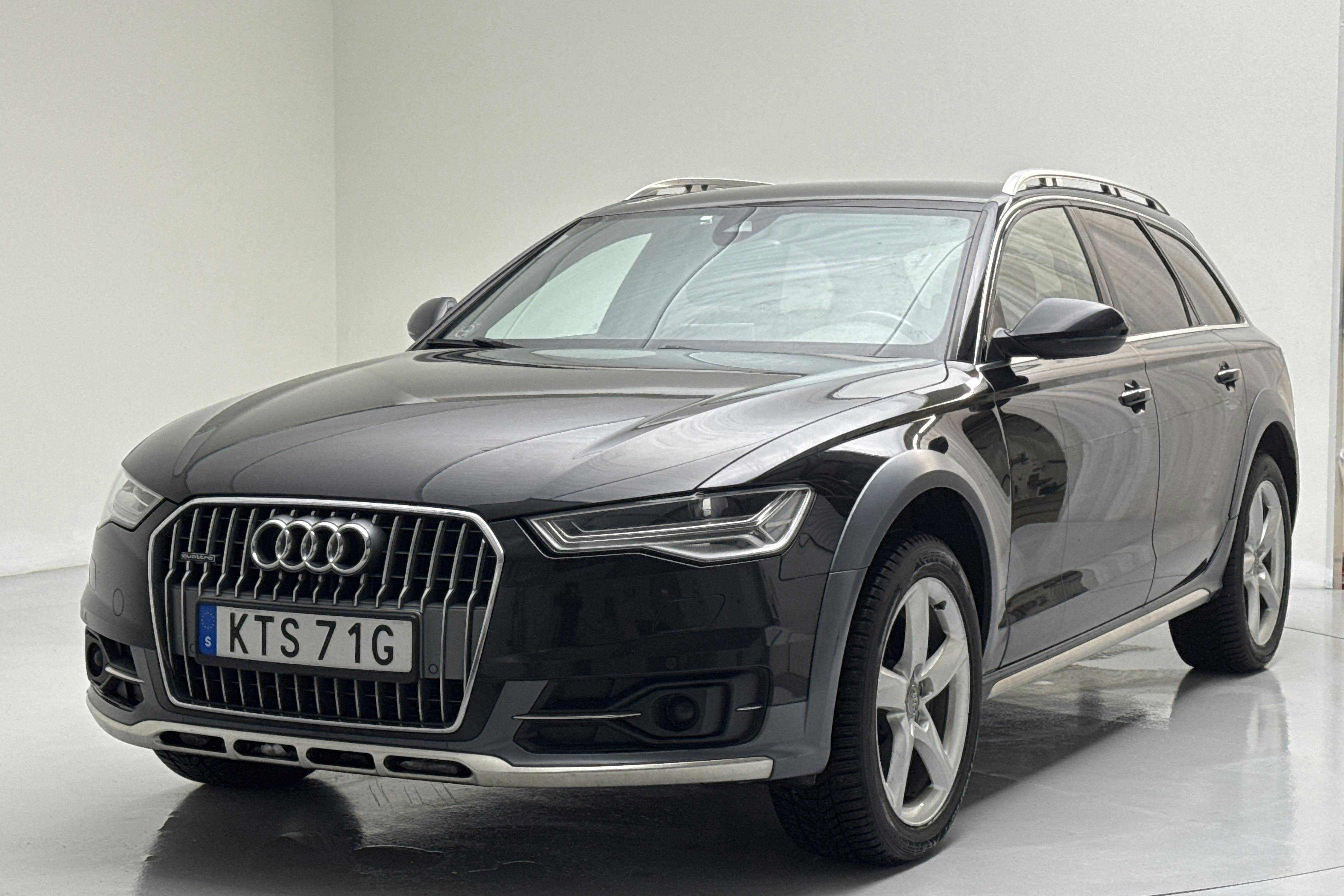 Presentationsfoto 1 av 14: Audi A6 Allroad 3.0 TDI quattro (320hk) - 23 592 mil - Automat - svart - 2017