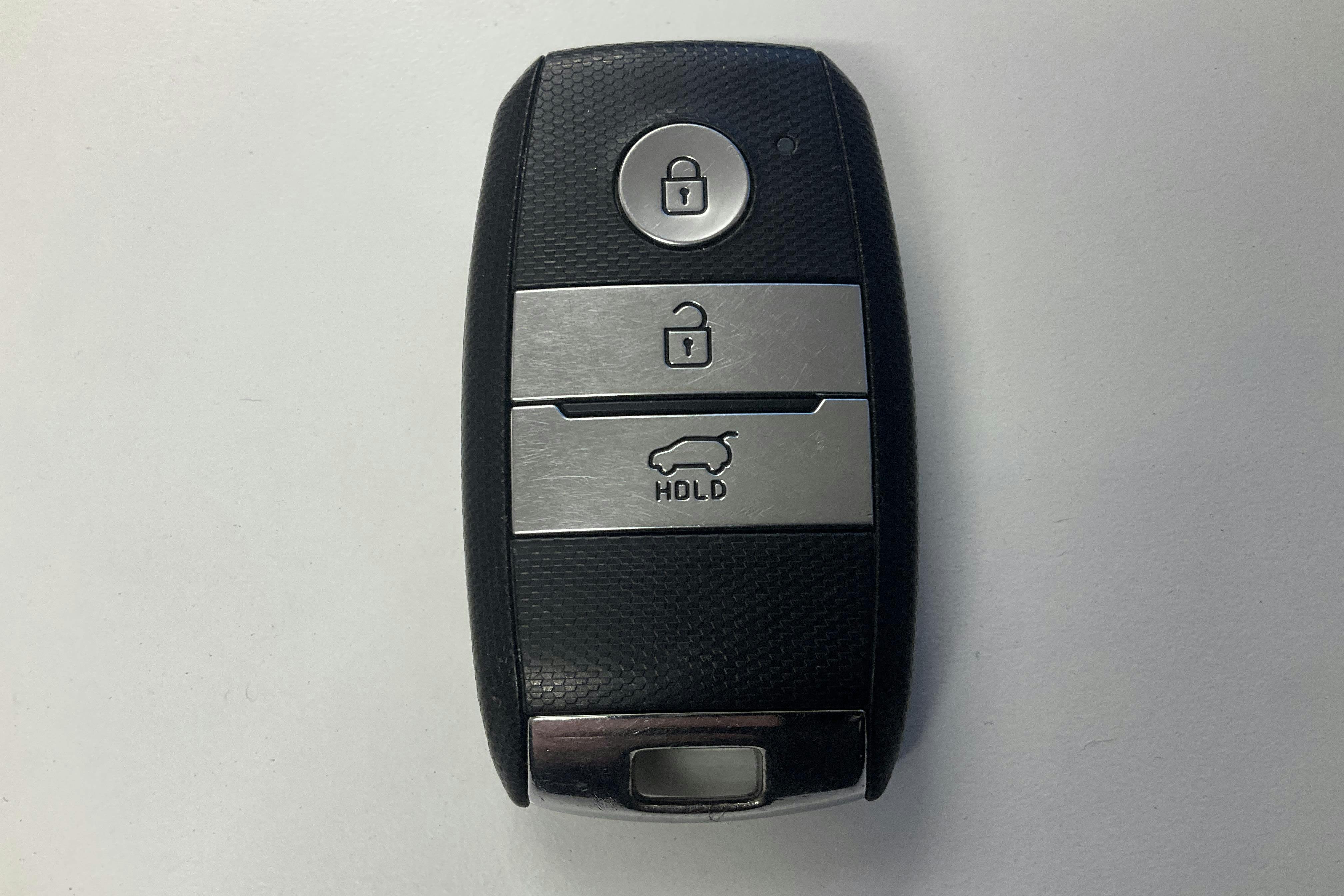 Zdjęcie prezentacyjne 24 z 24: KIA e-Niro 64kWh (204hk) - 27 290 km - Automatyczna - biały - 2020