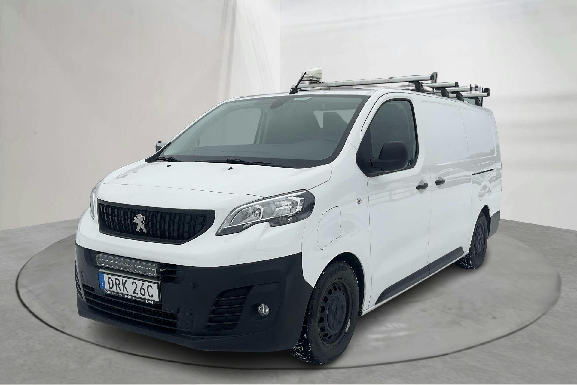 Presentation photo 1 of 17: Peugeot e-Expert Skåp 75kWh (136hk) - 35 360 km - Automatic - white - 2022
