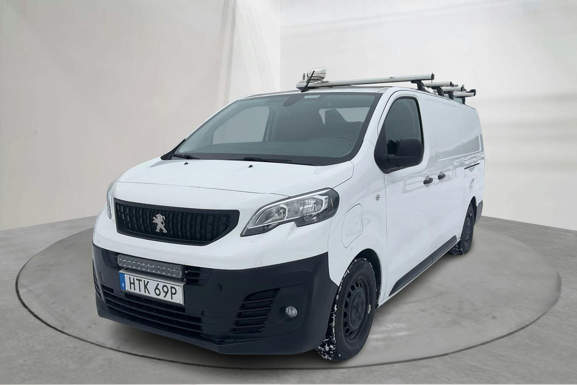 Presentation photo 1 of 17: Peugeot e-Expert Skåp 75kWh (136hk) - 18 750 km - Automatic - white - 2022