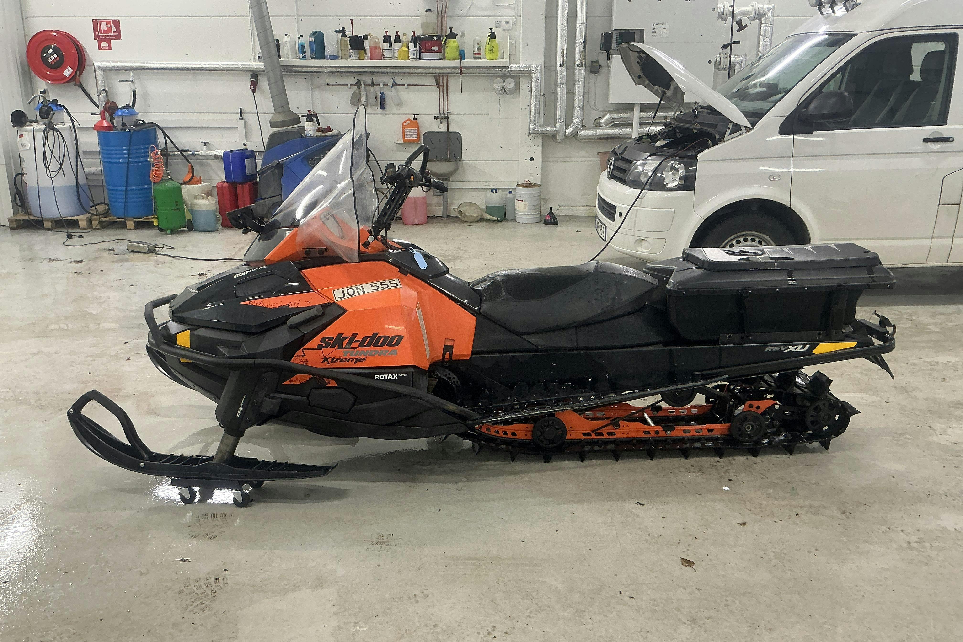 Esitlusfoto 2 aadressil 9: ski-doo TUNDRA Xtreme 600 HO E-TEC Snöskoter - 3 120 km - Automaatne - 2015