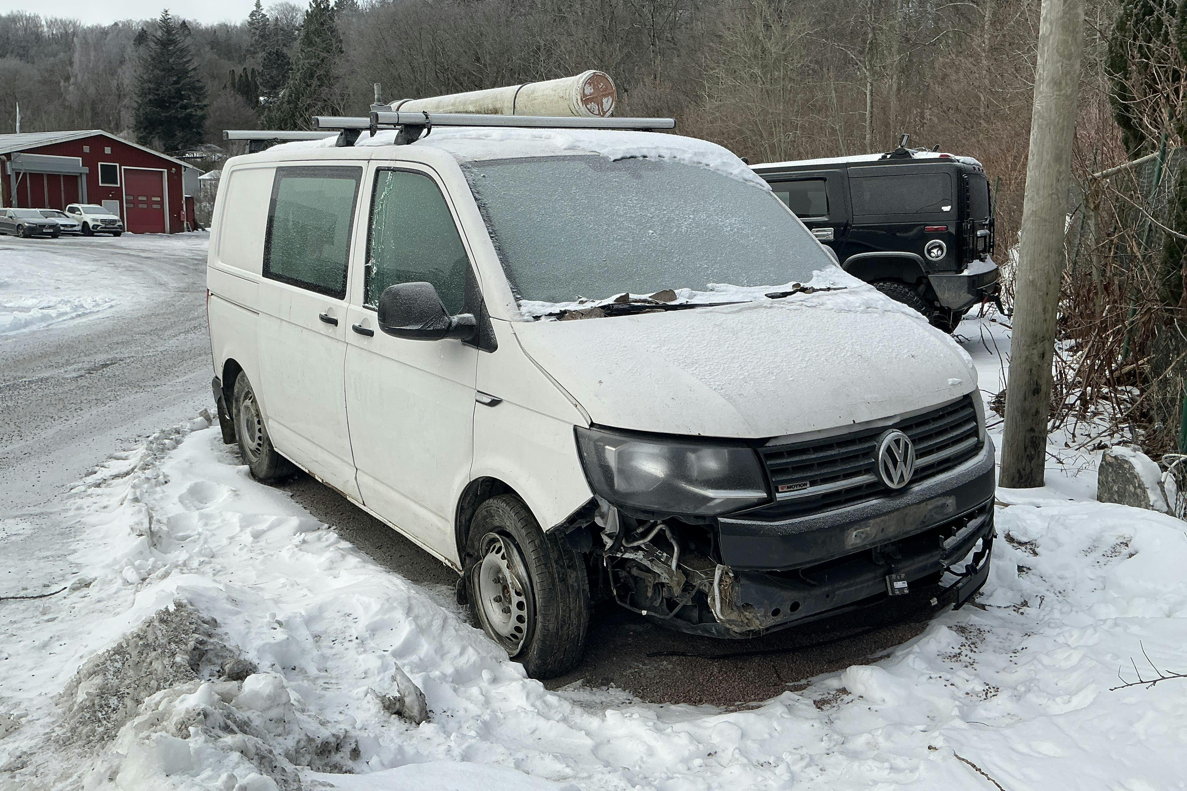 Presentation photo 1 of 14: VW Transporter T6 2.0 TDI BMT Skåp 4MOTION (150hk) - 269 390 km - Manual - white - 2018