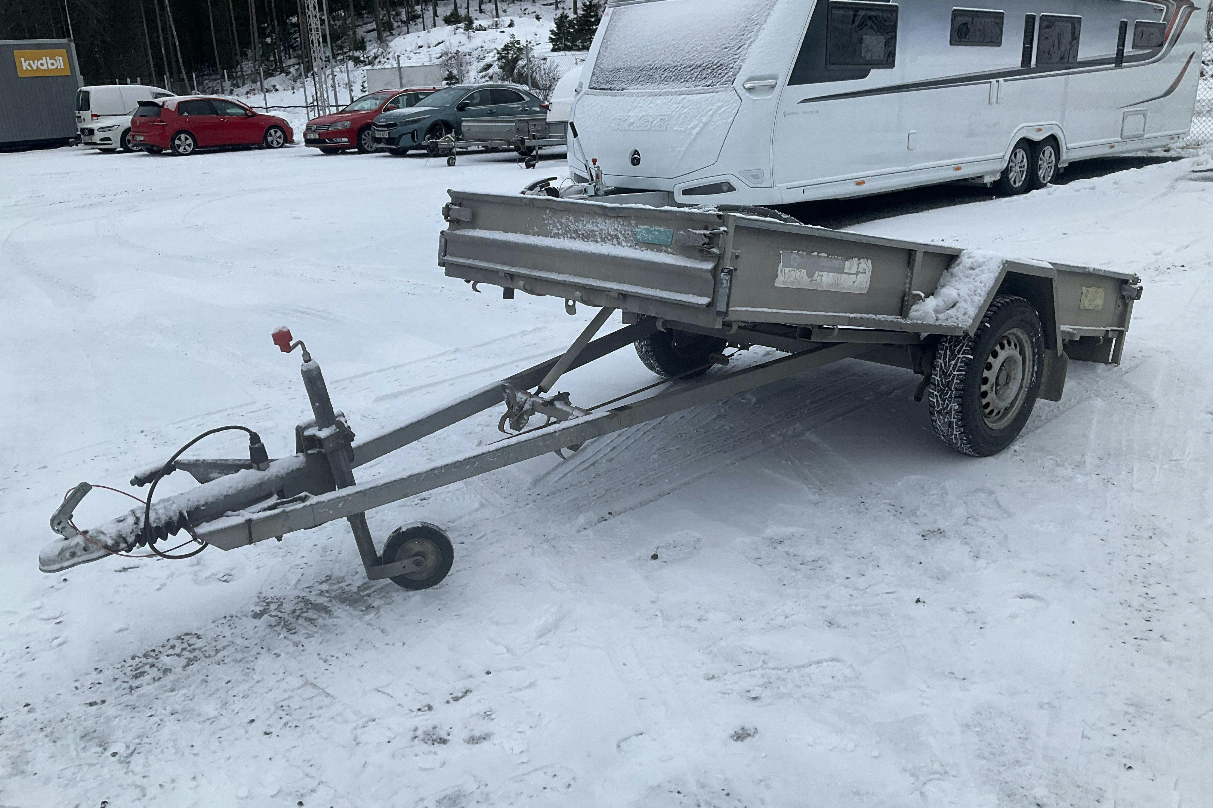 Presentationsfoto 2 av 10: CO-SLÄPET 750 SPEC T Släpvagn med tippfunktion - 0 km - Light Grey - 2002