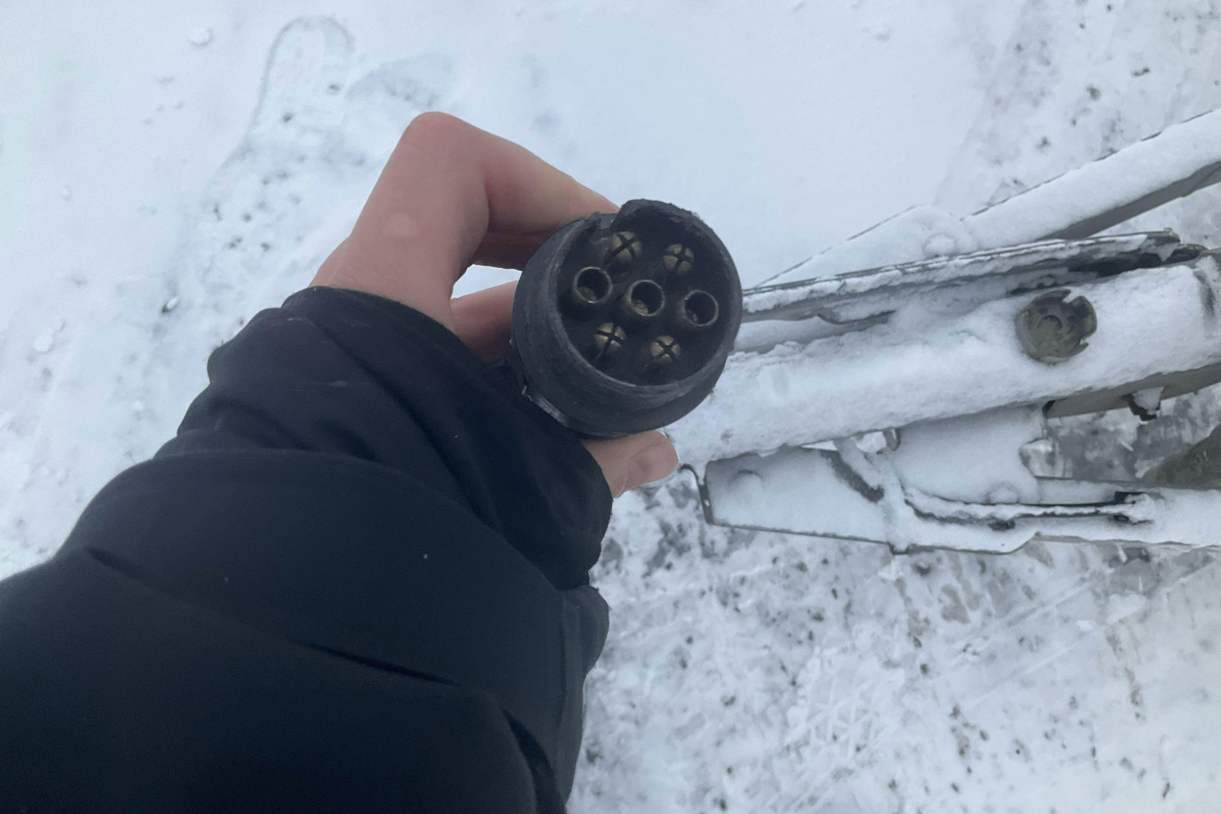 Presentationsfoto 10 av 10: CO-SLÄPET 750 SPEC T Släpvagn med tippfunktion - 0 km - Light Grey - 2002