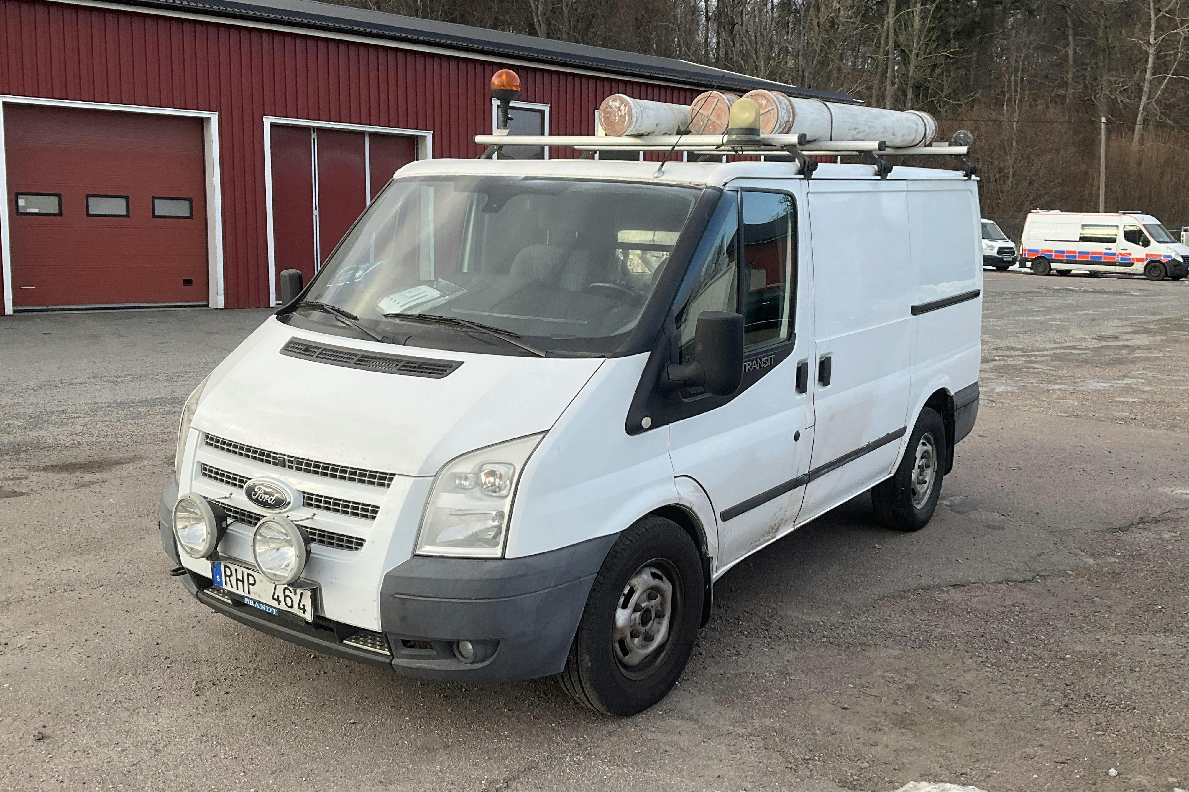 Presentation photo 1 of 13: Ford Transit 330 2.2 TDCi AWD Skåp (125hk) - 287 060 km - Manual - 2013