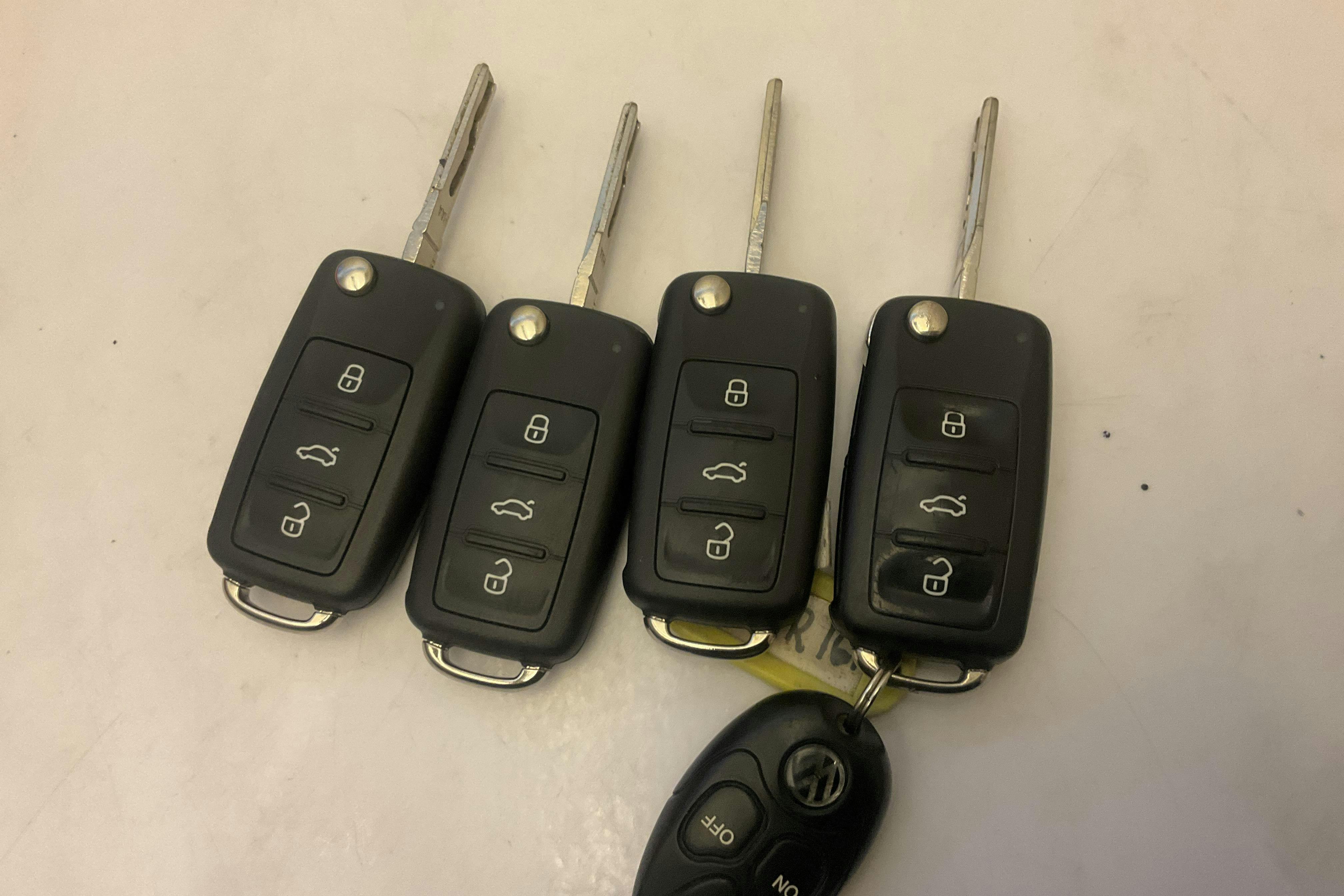 Presentationsfoto 13 av 13: VW Caddy 2.0 TDI Skåp (75hk) - 10 205 mil - Manuell - vit - 2020