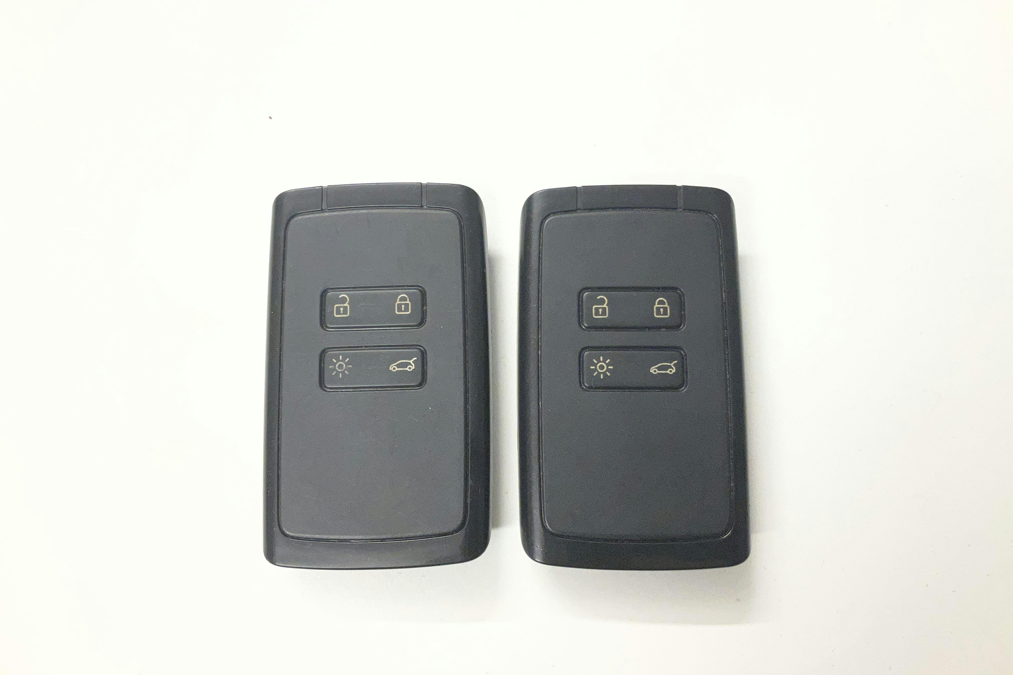 Presentationsfoto 15 av 15: Renault Austral 1.2 E-Tech MHEV (200hk) - 1 781 mil - Automat - grå - 2024