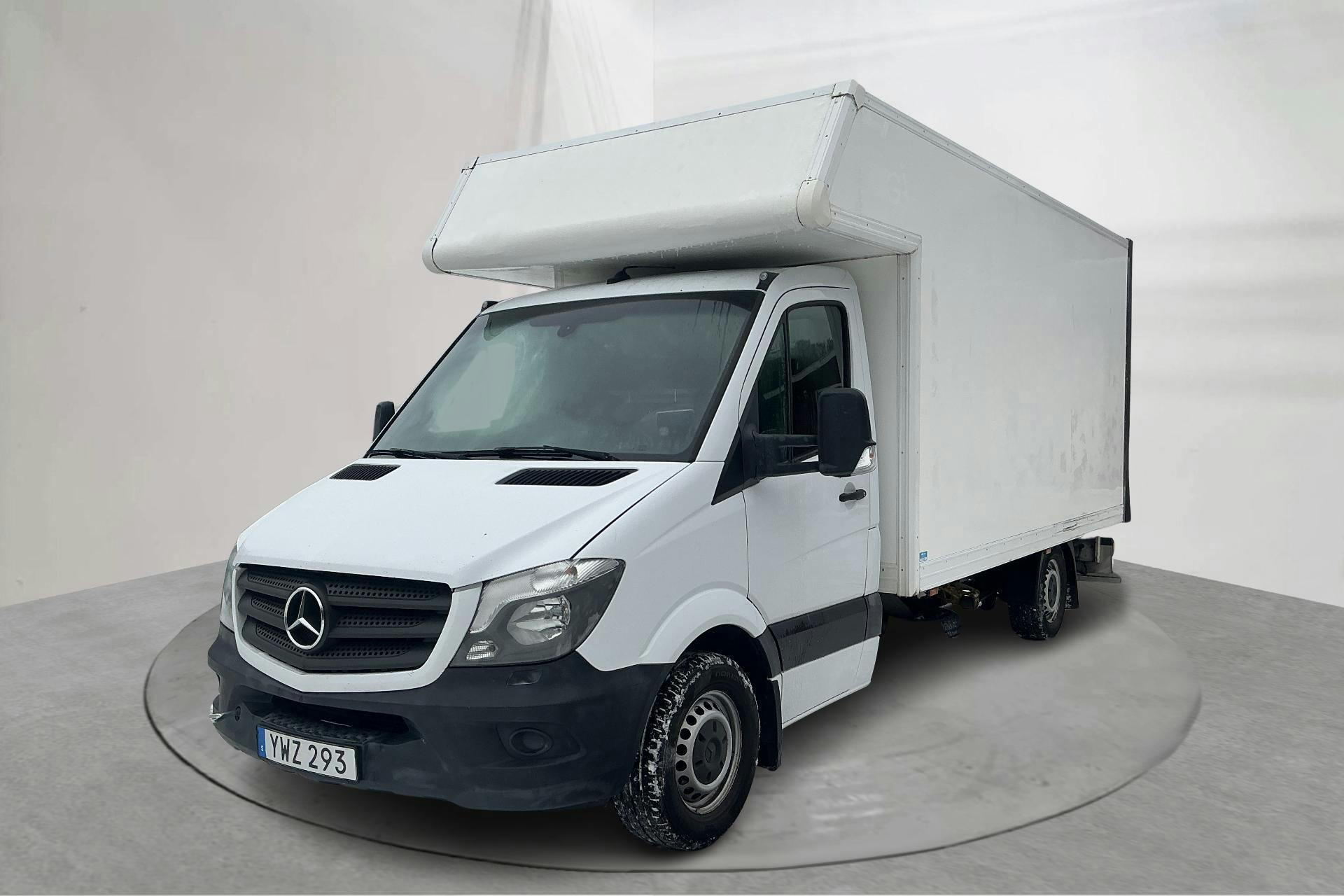 Presentation photo 1 of 12: Mercedes Sprinter 316 CDI Volymskåp (163hk) - 333 370 km - Automatic - white - 2018