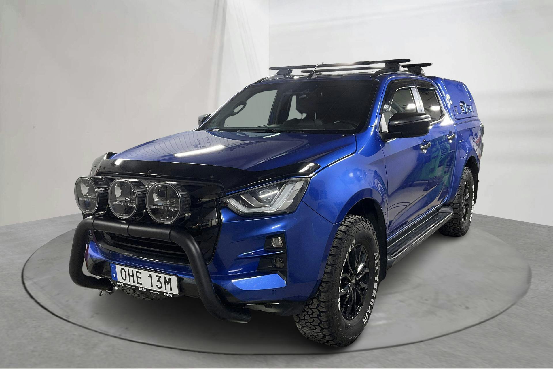 Präsentationsfoto 1 von 14: Isuzu D-MAX 1.9 DDI 4WD (164hk) - 61 230 Kilometer - Verkaufsautomat - Blaue Farbe - 2023