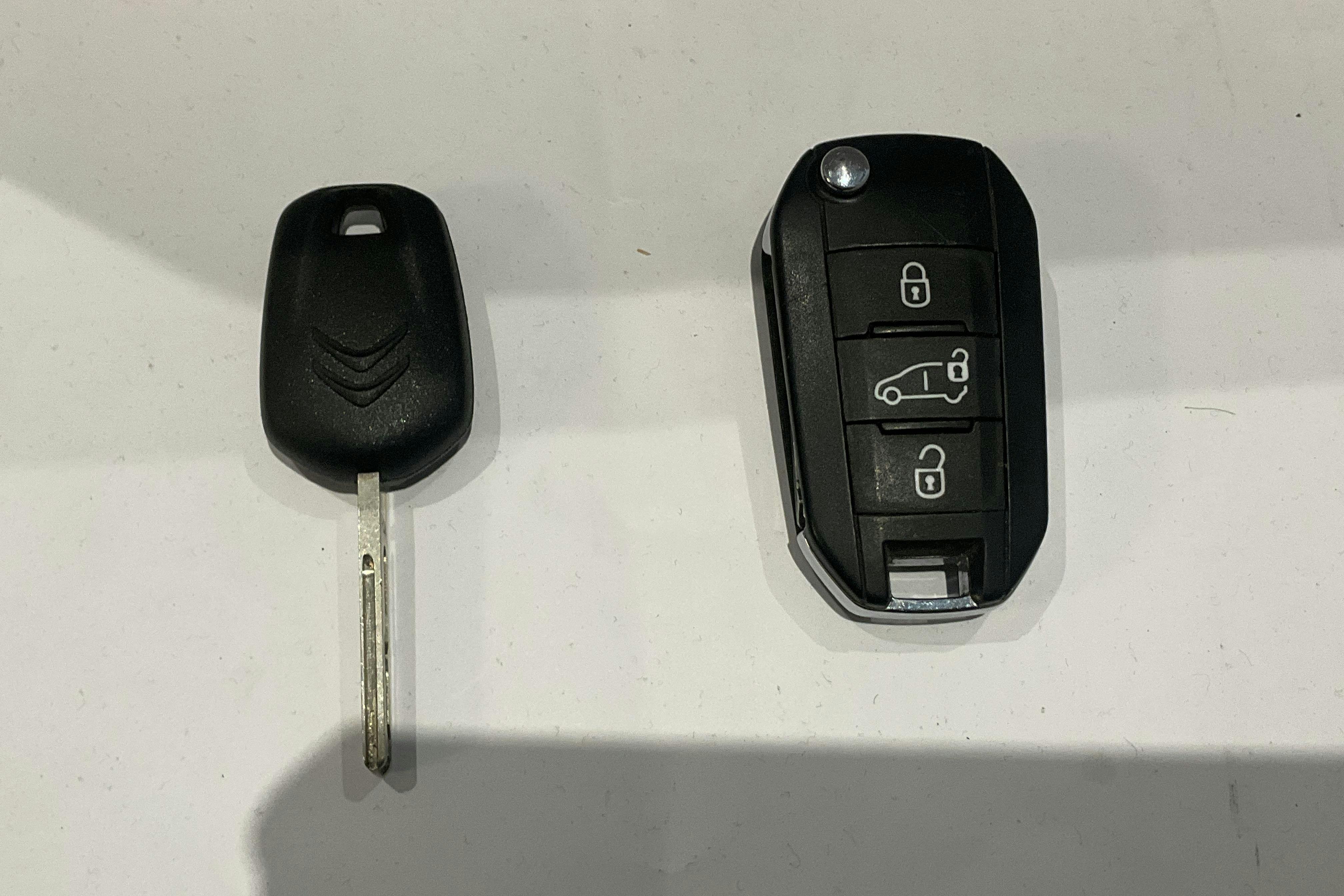 Presentationsfoto 19 av 19: Citroën e-Berlingo 50kWh (136hk) - 2 323 mil - Automat - vit - 2022