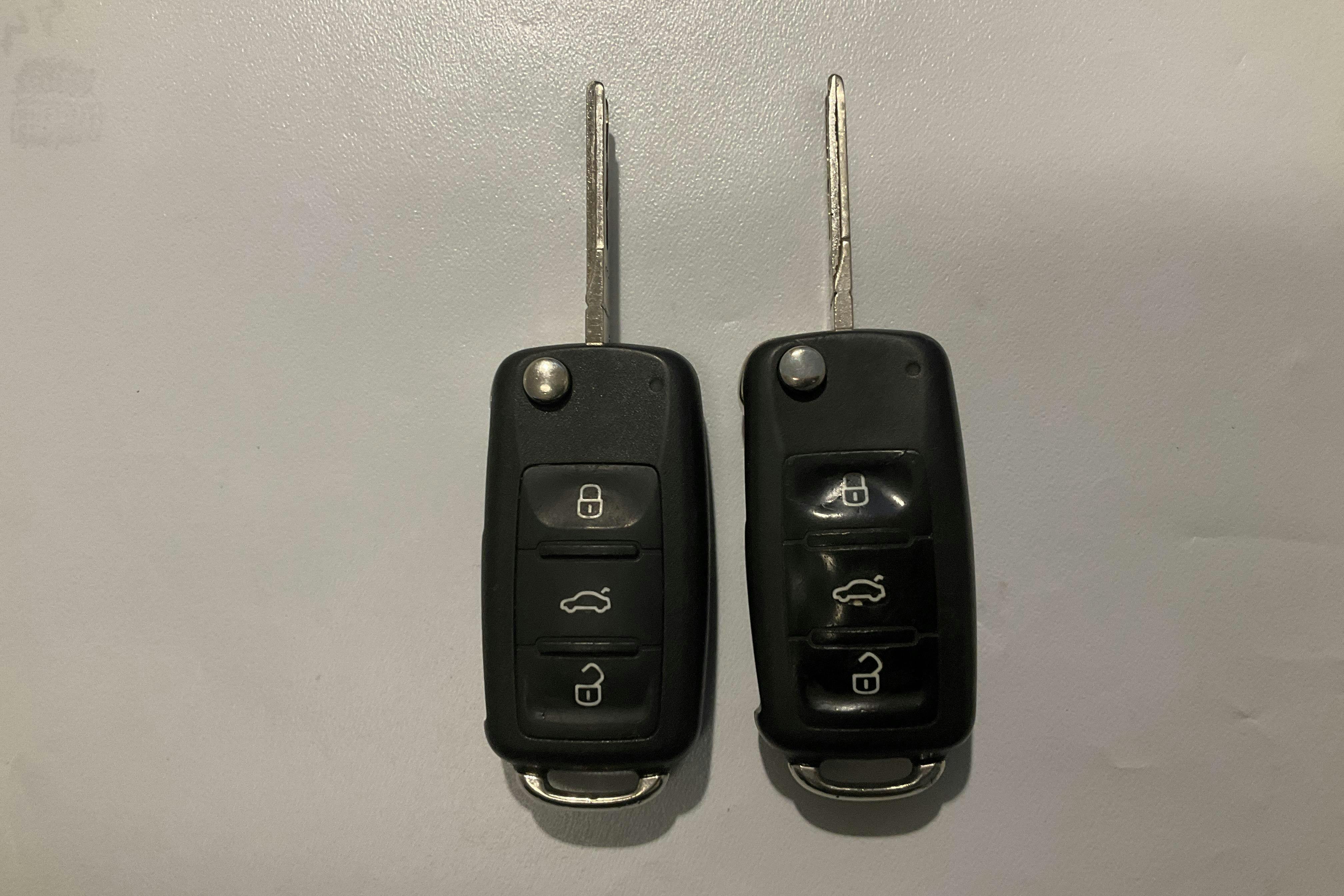 Presentationsfoto 11 av 11: VW Caddy 1.6 TDI Skåp (102hk) - 21 183 mil - Manuell - vit - 2011