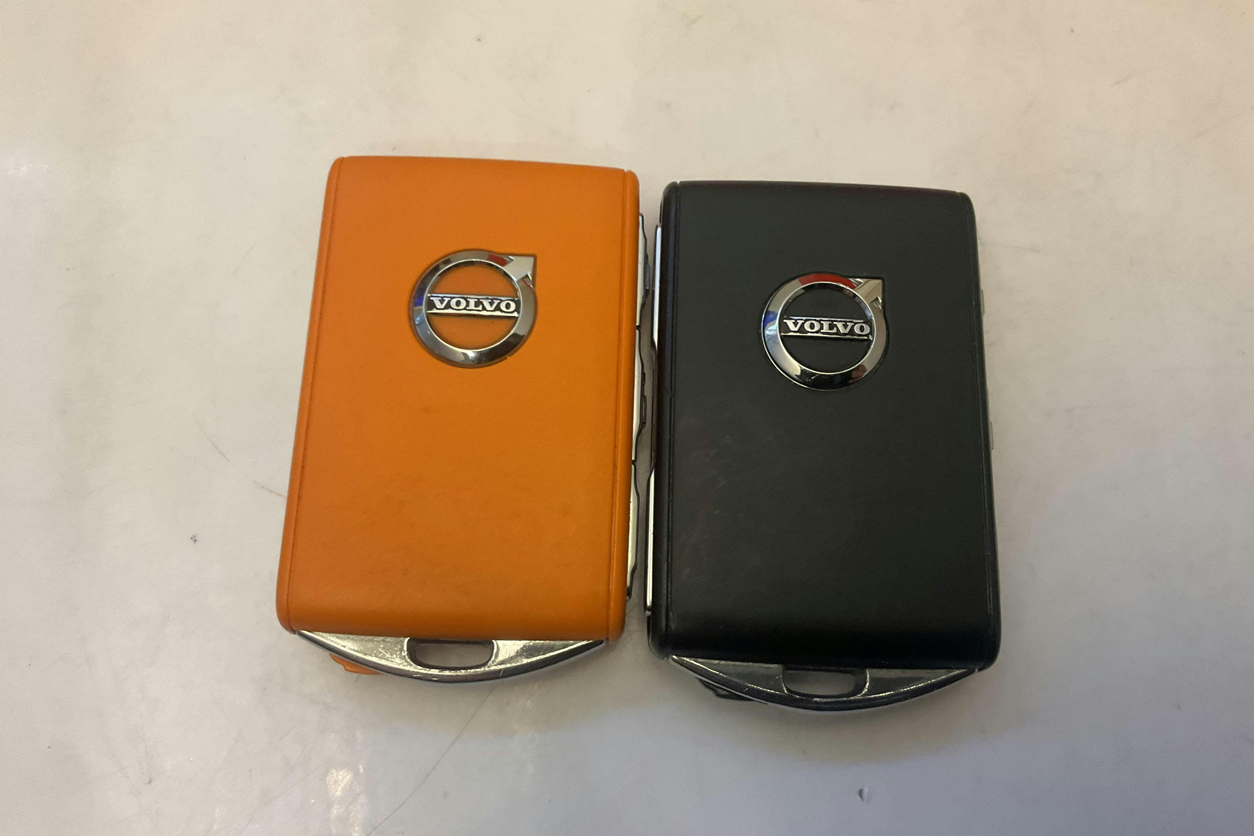 Esitlusfoto 17 aadressil 17: Volvo V90 B5 Cross Country AWD Mildhybrid, Bensin (250hk) - 72 910 km - Automaatne - must - 2024