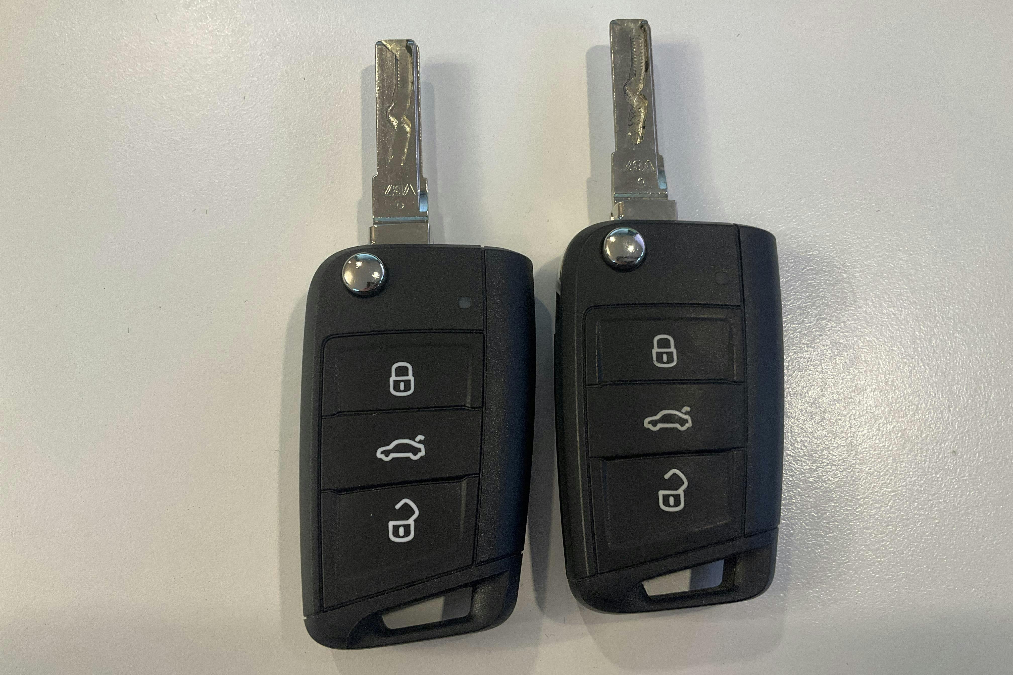 Präsentationsfoto 14 von 14: VW Golf VII 1.0 TSI 5dr (115hk) - 125 820 Kilometer - Handbuch - Weiß - 2019