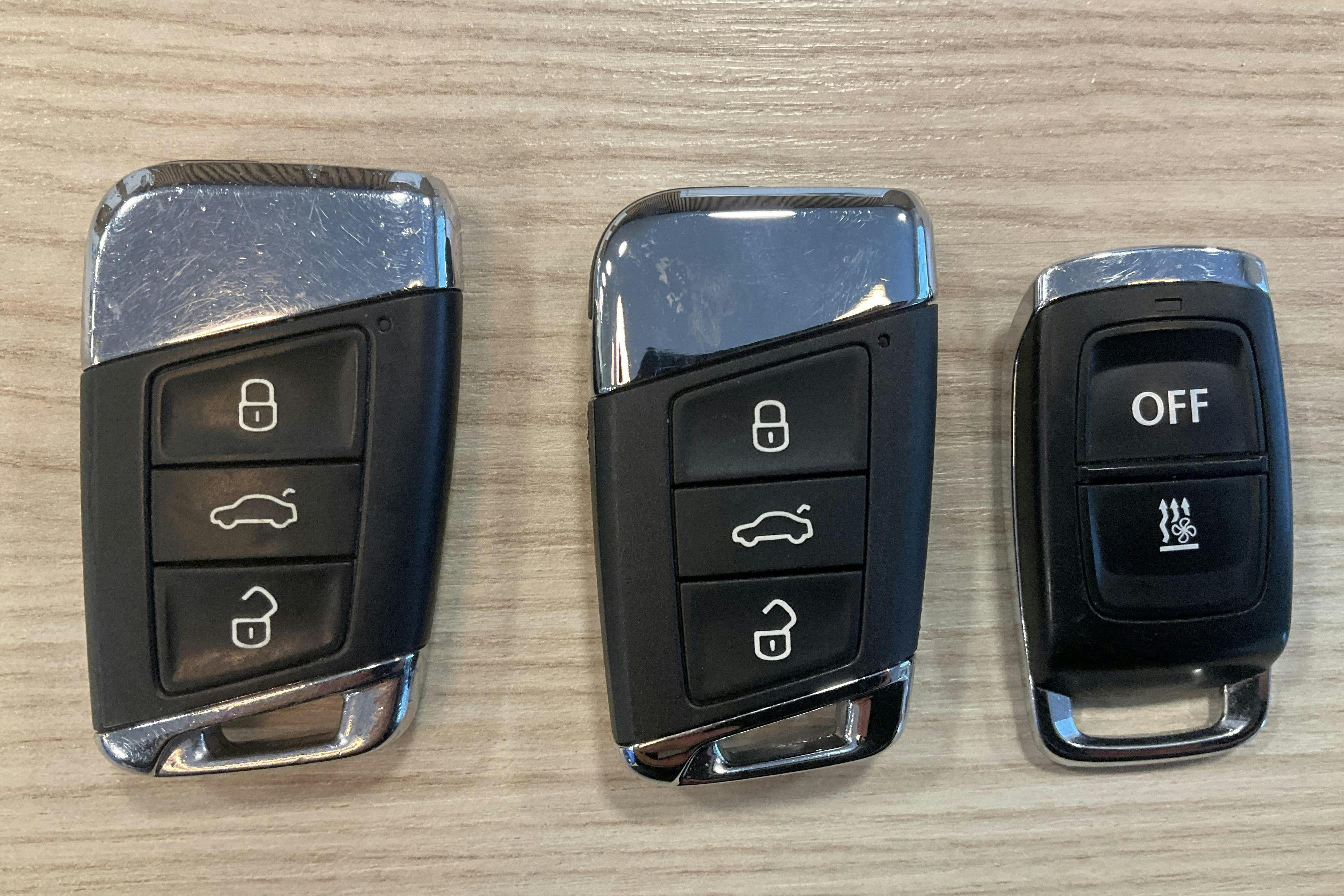 Esitlusfoto 14 aadressil 14: VW Passat Alltrack 2.0 TDI 4MOTION (190hk) - 223 630 km - Automaatne - hõbe - 2017