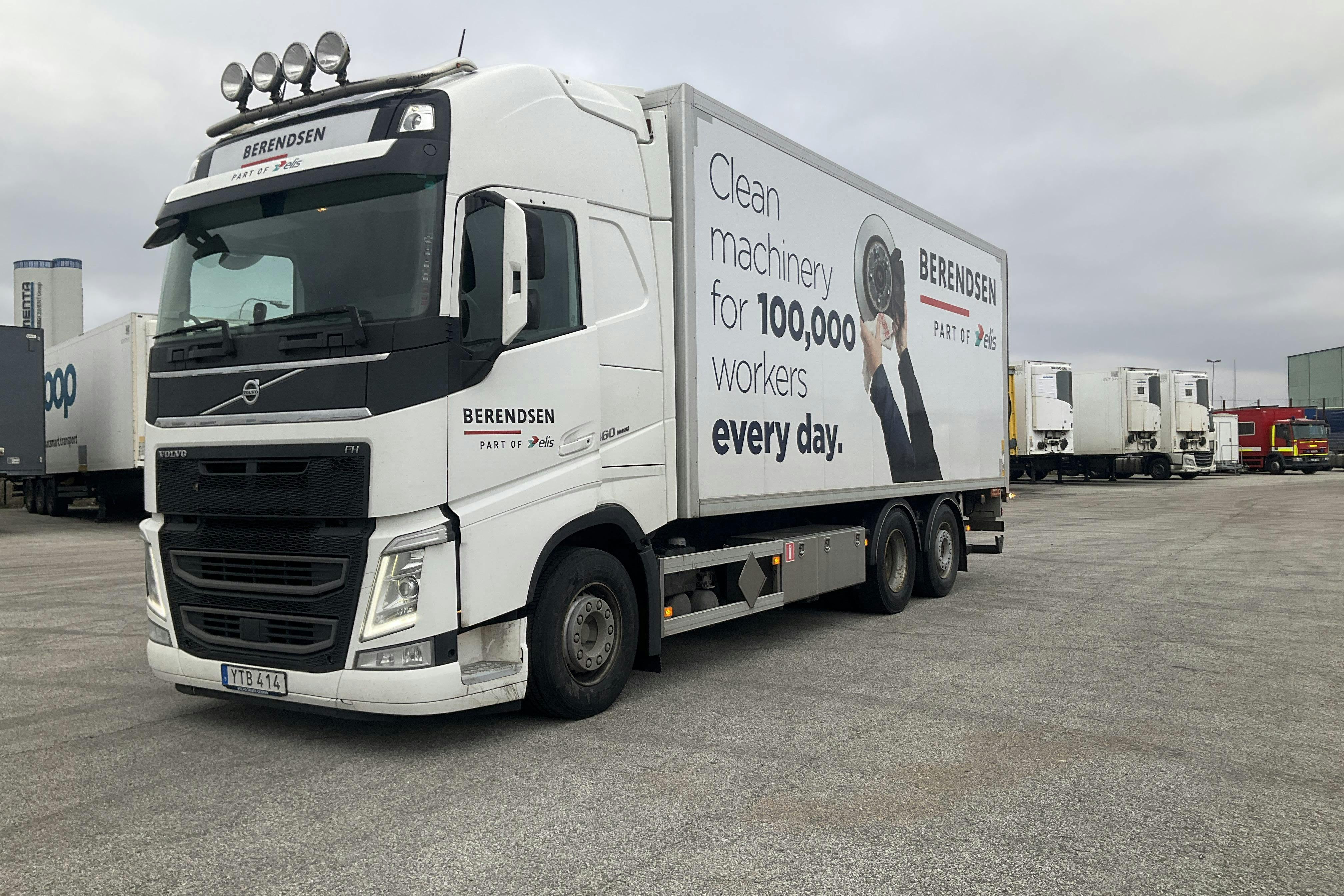 Presentationsfoto 1 av 31: Volvo FH460 - 641 039 km - Automat - vit - 2018