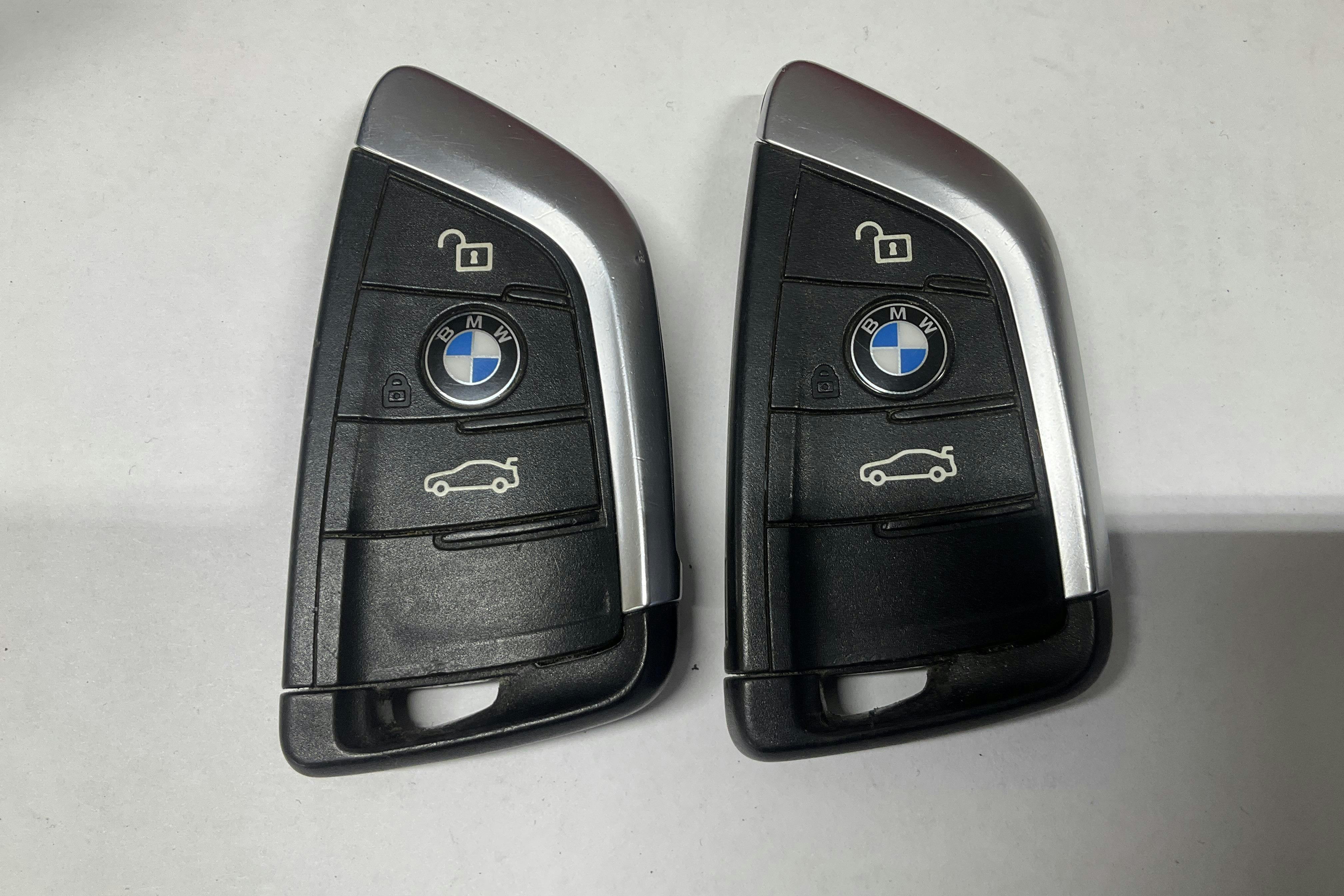 Zdjęcie prezentacyjne 18 z 18: BMW X1 xDrive25e 9,7kWh LCI, F48 (220hk) - 149 820 km - Automatyczna - Dark Grey - 2021