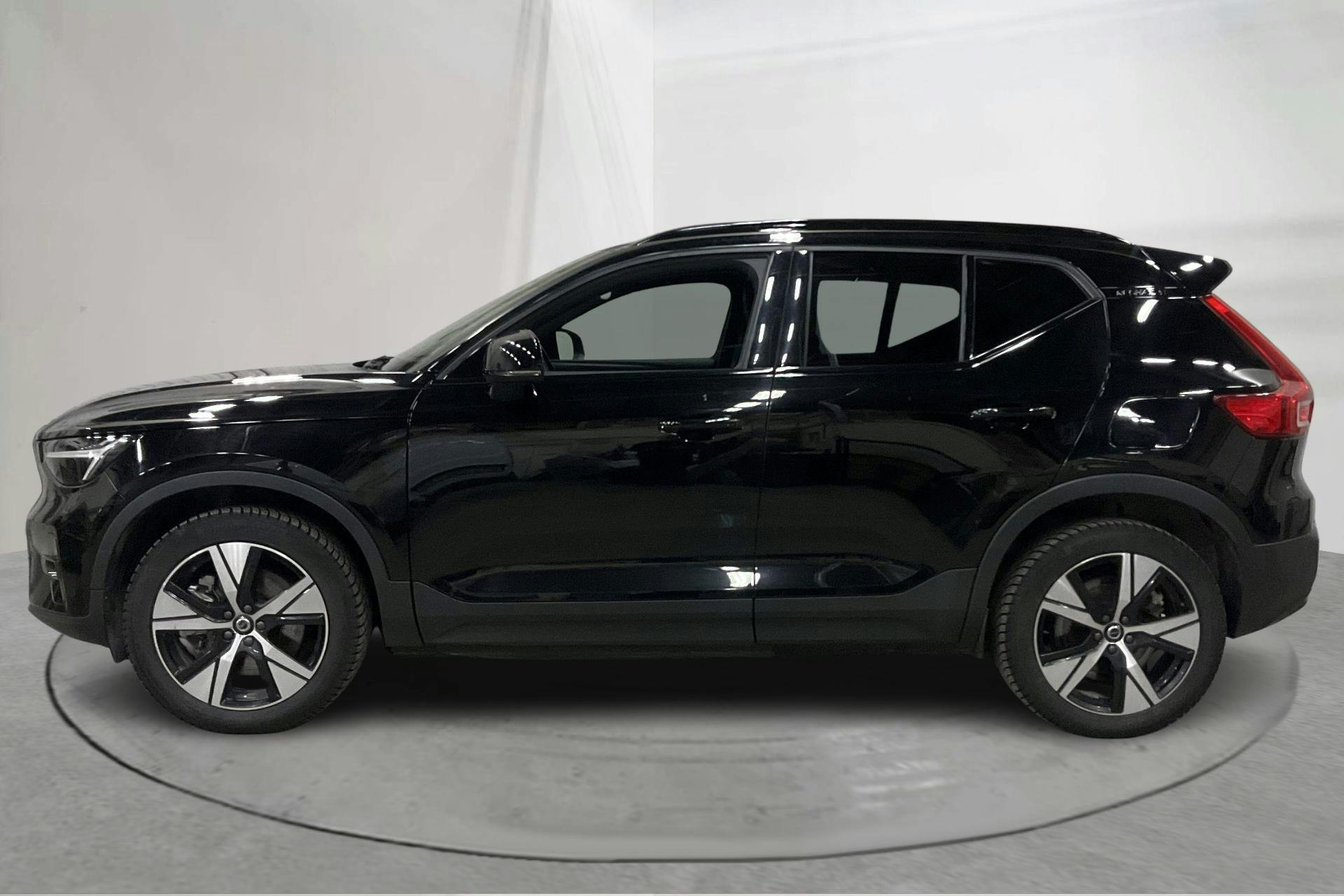 Præsentationsfoto 2 af 18: Volvo XC40 P8 Recharge Twin AWD (408hk) - 73 950 kilometer - Salgsautomat - Sort - 2023
