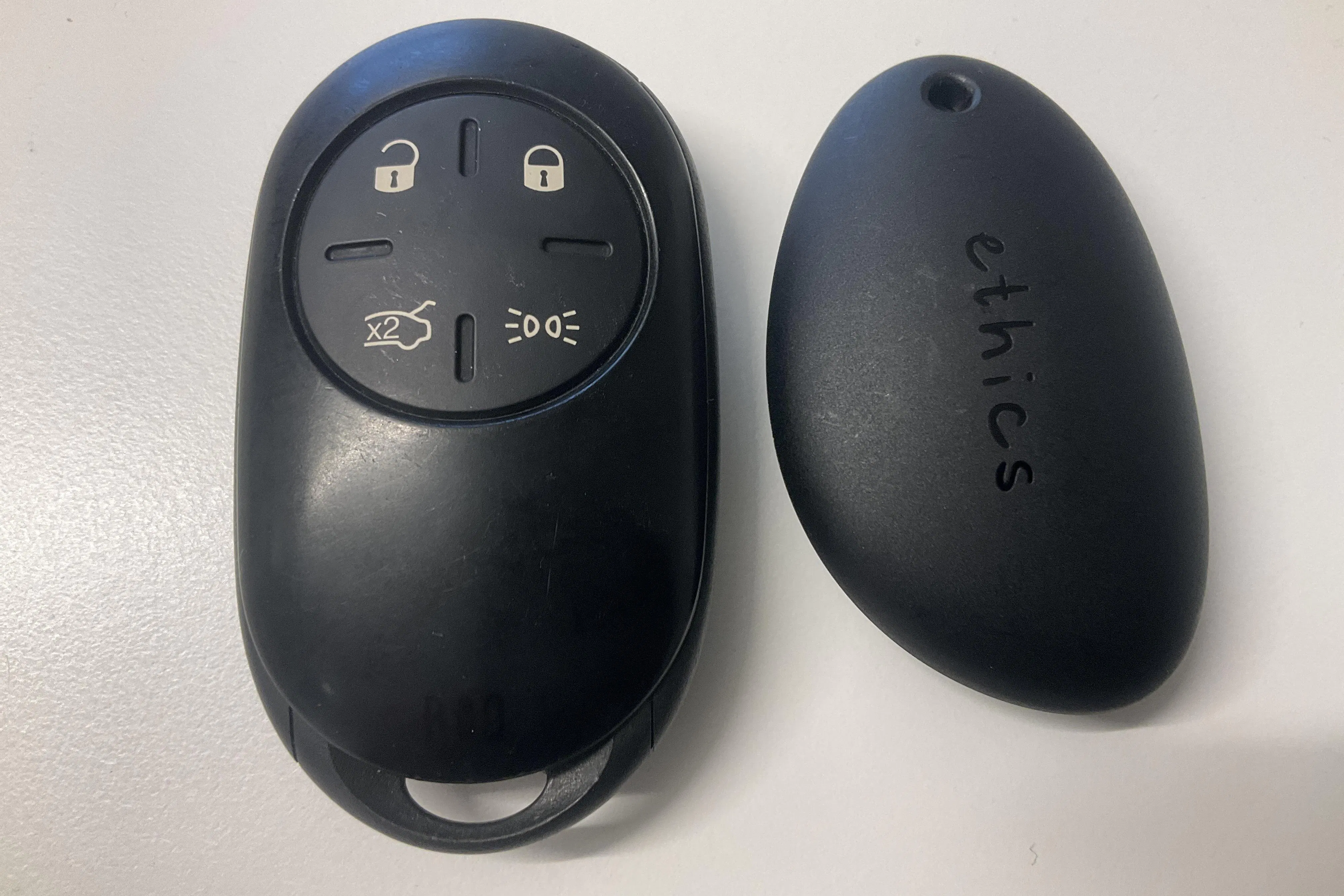 Presentation photo 16 of 16: Fiat 500e (118hk) - 34 350 km - Automatic - gray - 2022