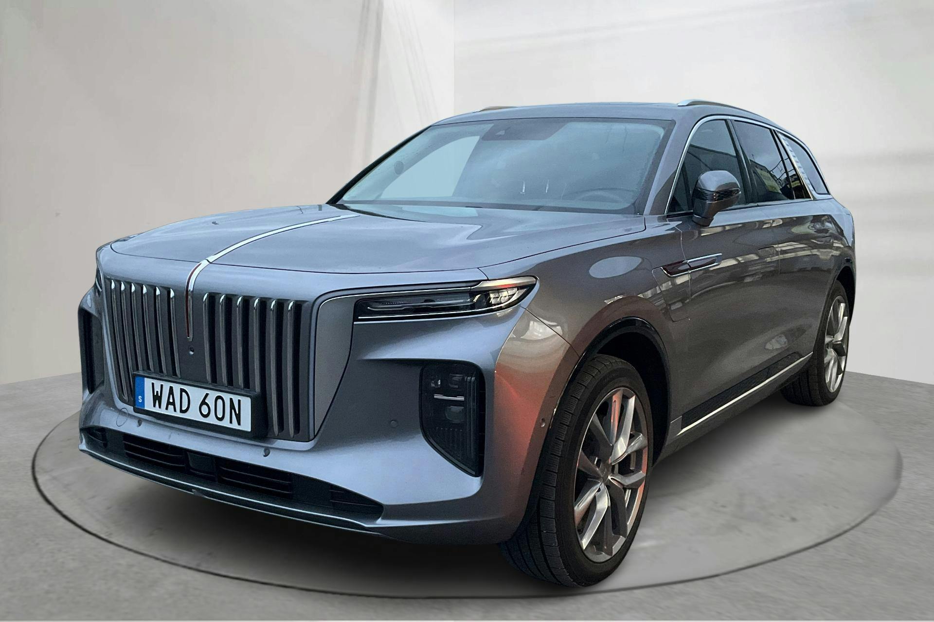 Zdjęcie prezentacyjne 1 z 20: Hongqi E-HS9 99kWh (435hk) - 31 510 km - Automatyczna - szary - 2023