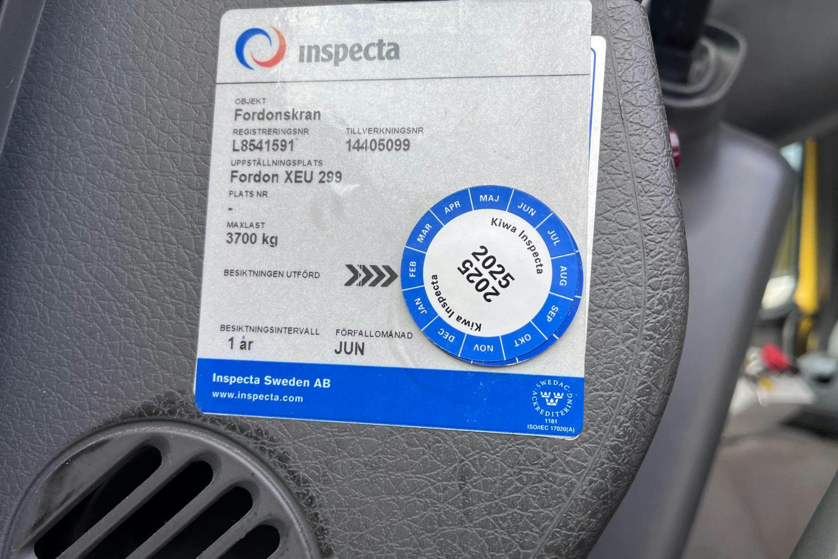 Presentationsfoto 111 av 111: VOLVO FM9 4*2 - 566 710 km - Automat - gul - 2006