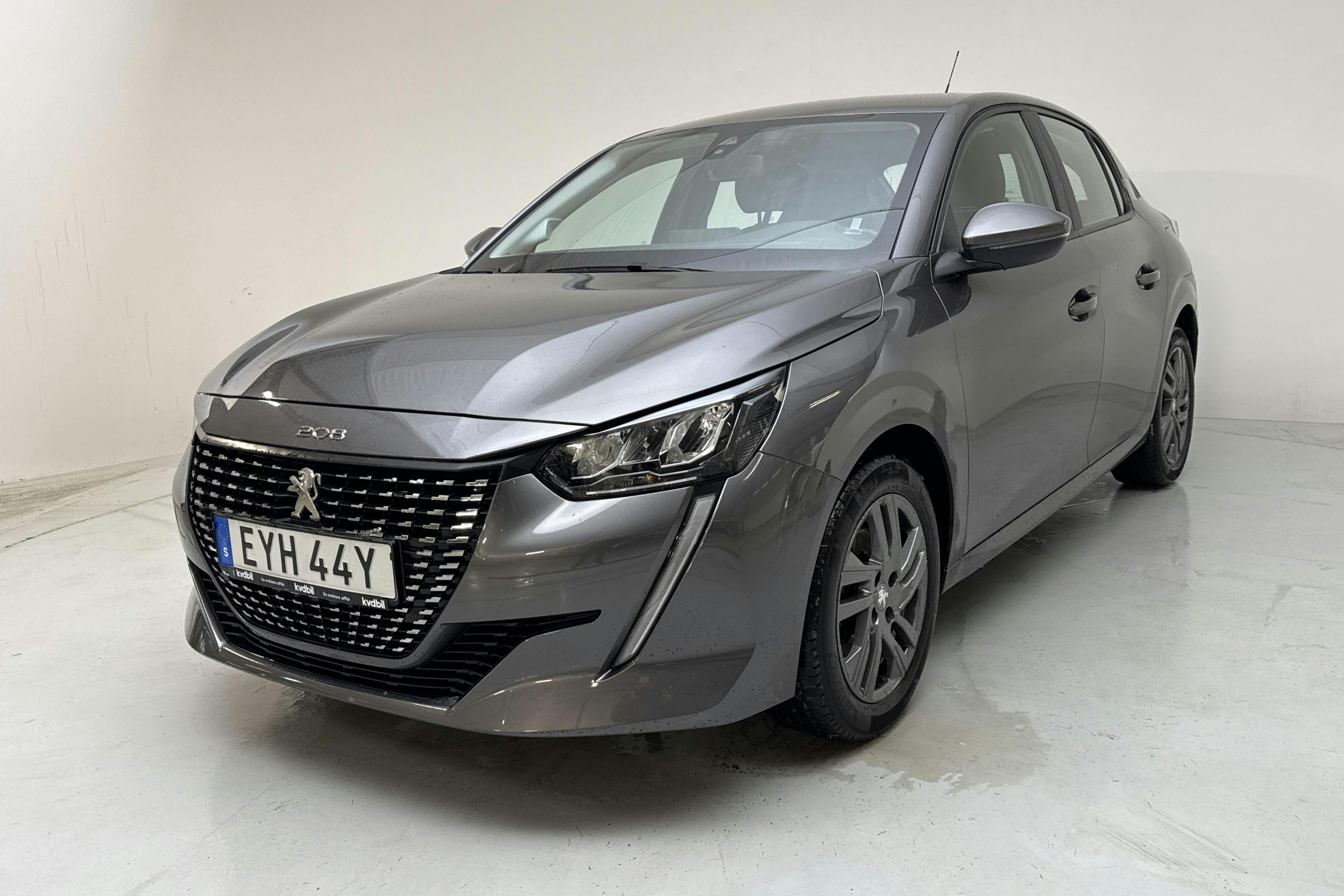 Präsentationsfoto 1 von 12: Peugeot 208 1.2 PureTech 5dr (100hk) - 33 130 Kilometer - Verkaufsautomat - grau - 2020