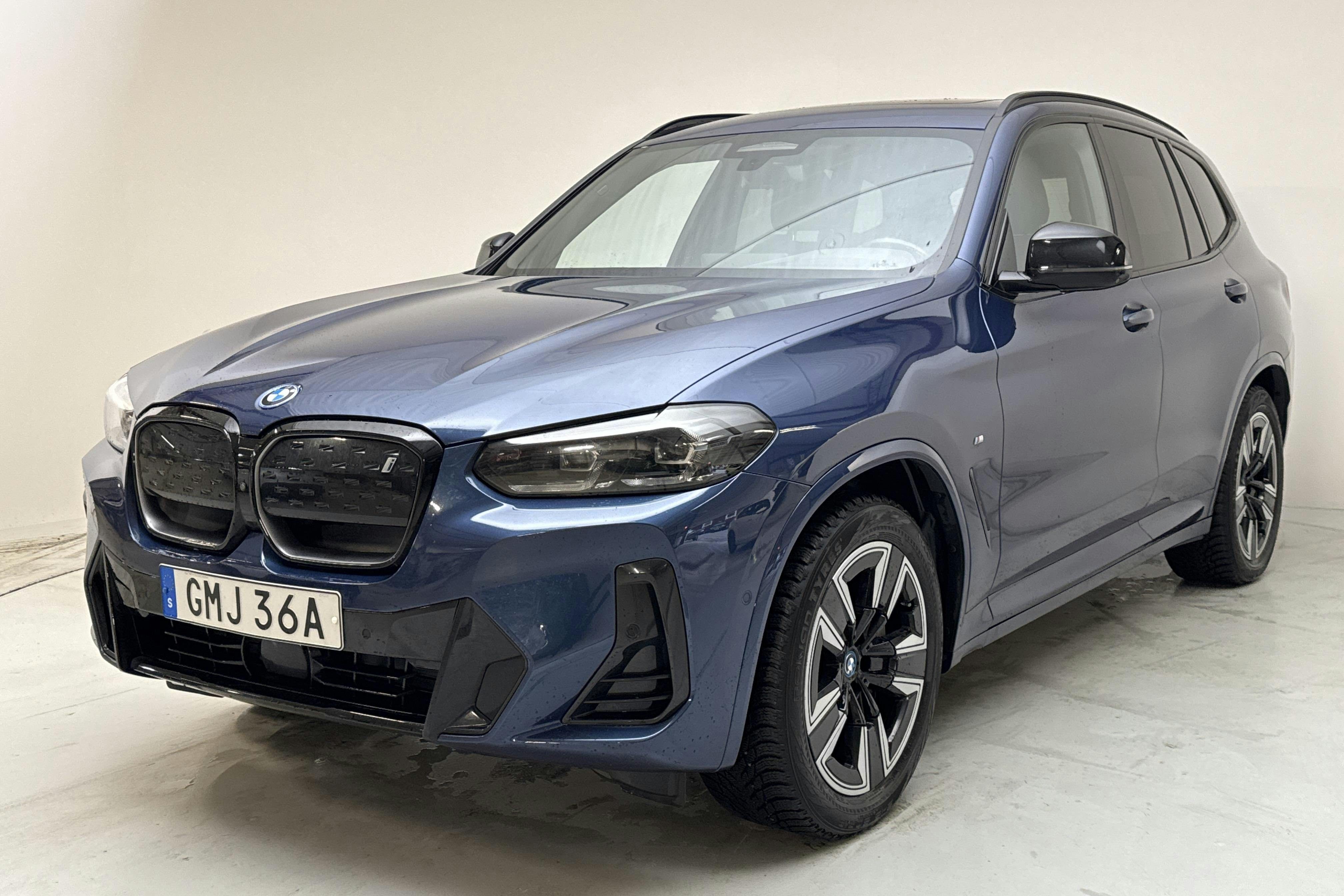 Presentation photo 1 of 19: BMW iX3 LCI, G08 (286hk) - 83 850 km - Automatic - blue - 2022