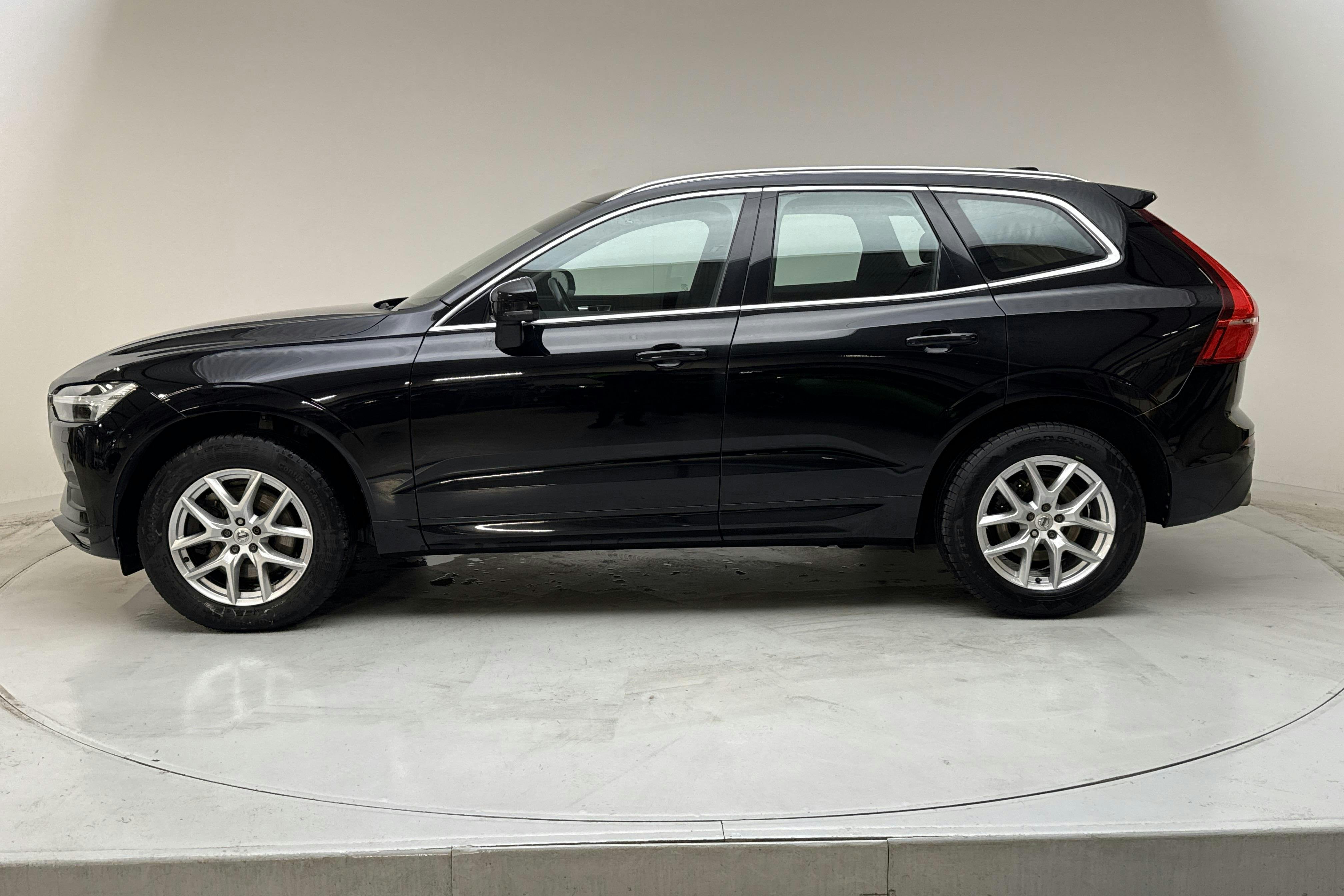 Presentation photo 2 of 16: Volvo XC60 B4 2WD Mildhybrid, Diesel (197hk) - 139 610 km - Automatic - black - 2021