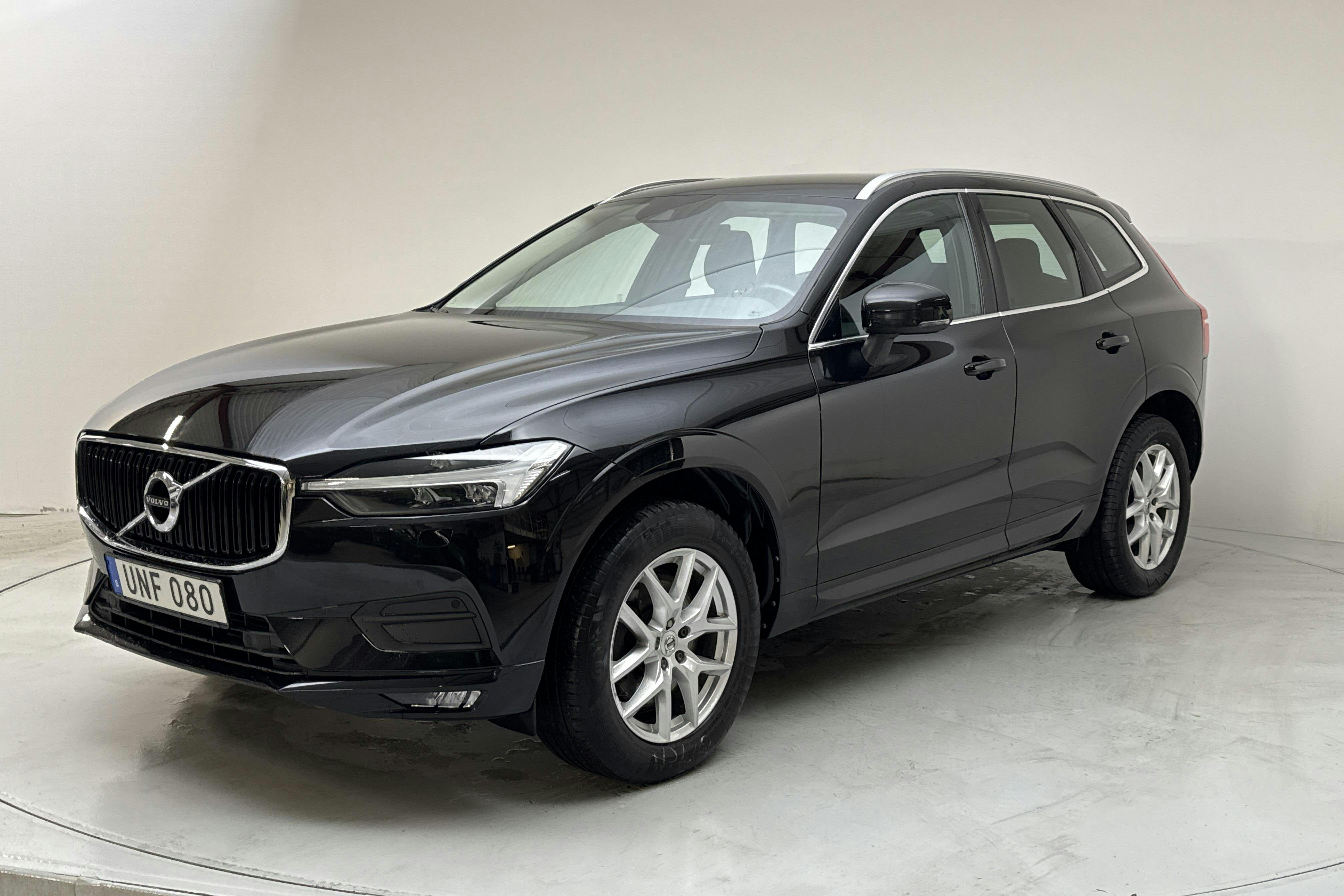 Presentation photo 1 of 16: Volvo XC60 B4 2WD Mildhybrid, Diesel (197hk) - 139 610 km - Automatic - black - 2021