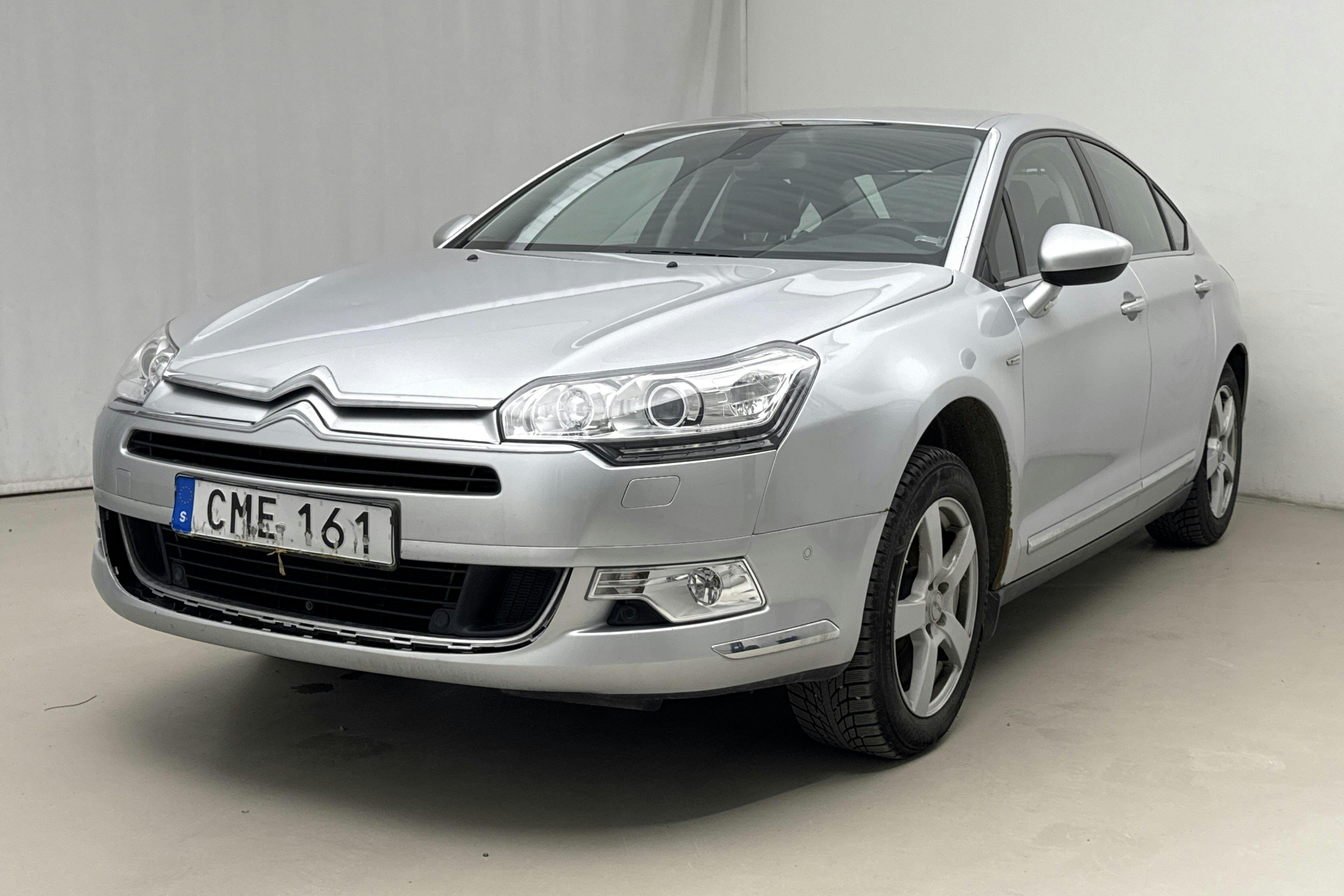 Presentationsfoto 1 av 19: Citroën C5 III 2.2 HDI (204hk) - 11 577 mil - Automat - silver - 2014