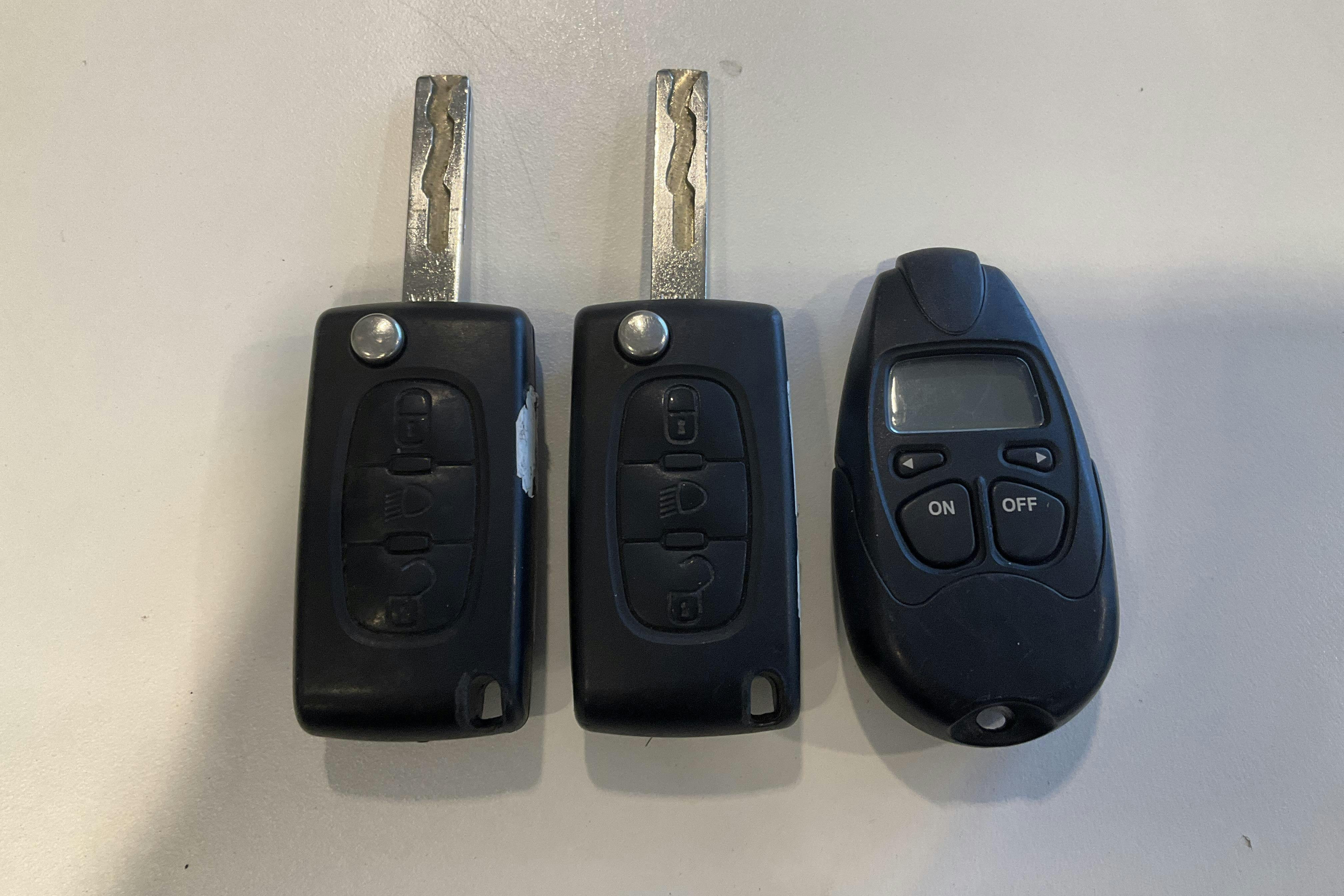 Presentationsfoto 19 av 19: Citroën C5 III 2.2 HDI (204hk) - 11 577 mil - Automat - silver - 2014