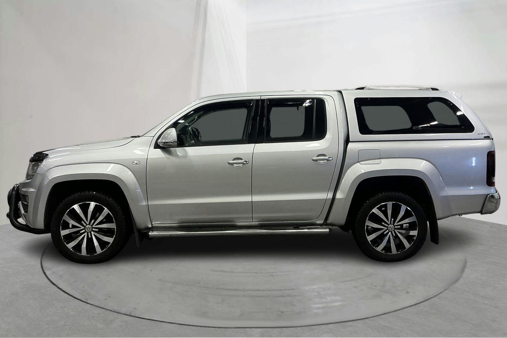 Præsentationsfoto 2 af 18: VW Amarok 3.0 TDI 4motion (224hk) - 207 290 kilometer - Salgsautomat - Sølv - 2018