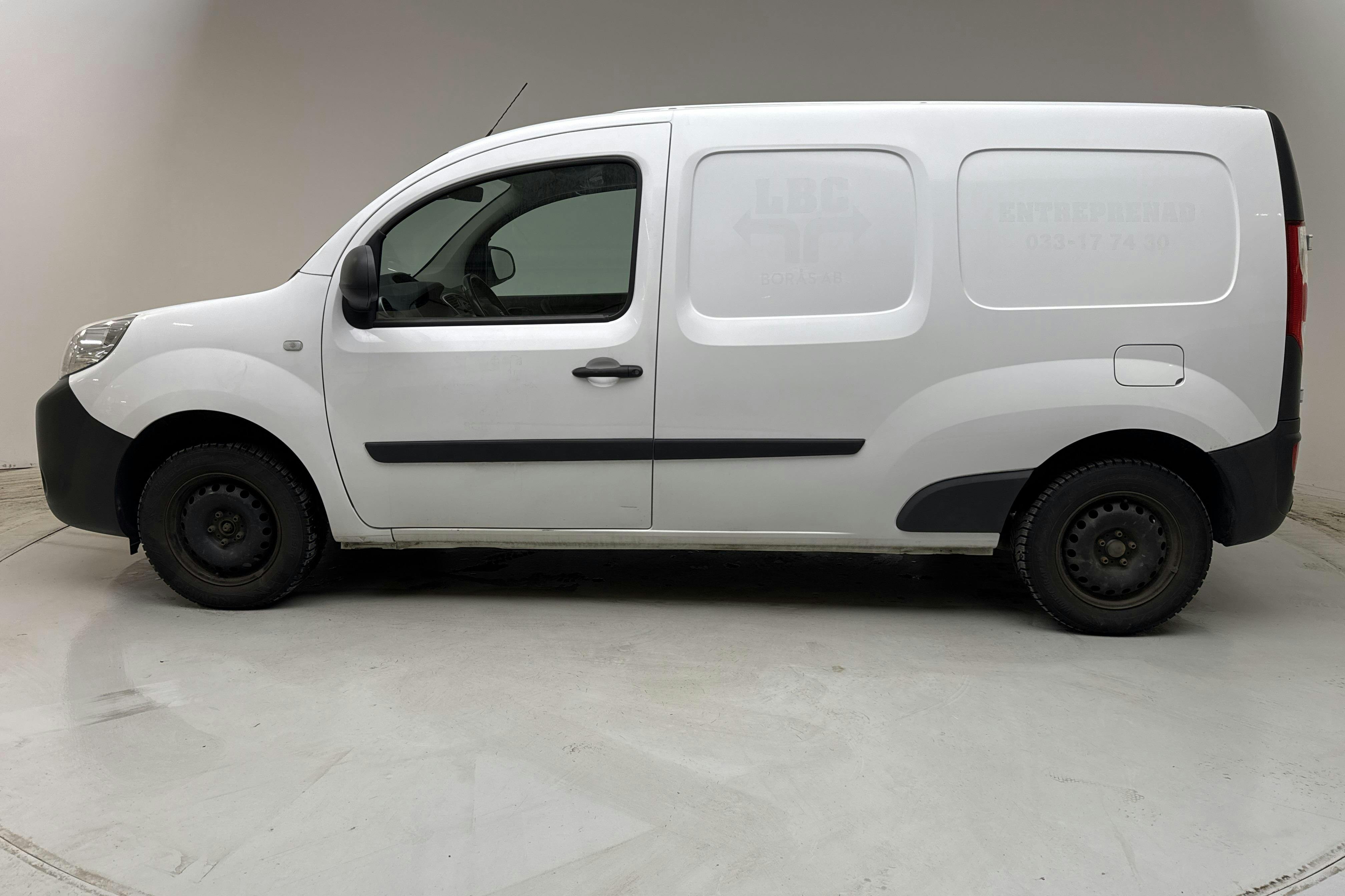 Præsentationsfoto 2 af 13: Nissan NV250 1.5 dCi (95hk) - 78 810 kilometer - Manuel - Hvid - 2021