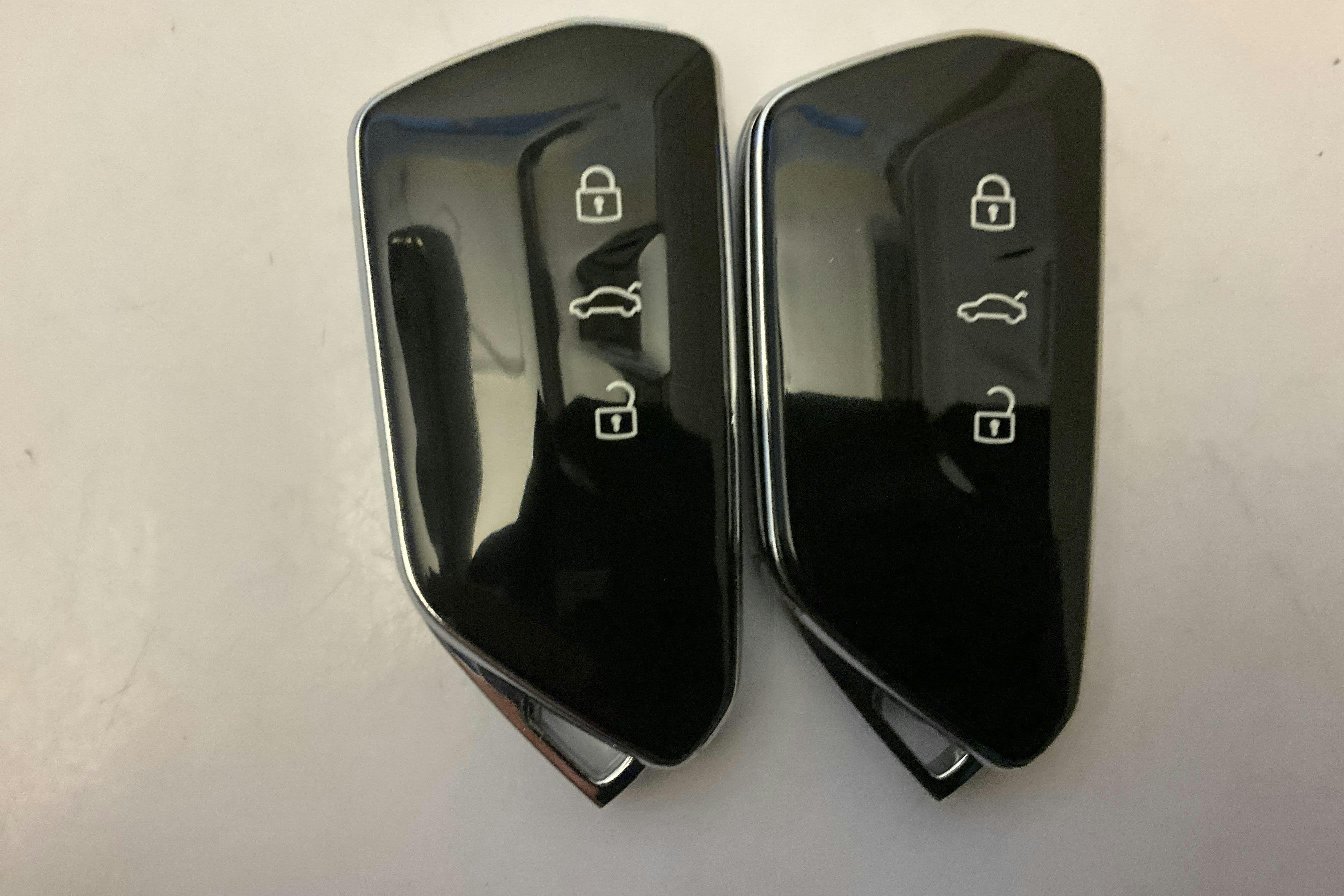 Presentation photo 18 of 18: VW Tiguan 1.5 eTSI (204hk) - 6 310 km - Automatic - Dark Grey - 2026