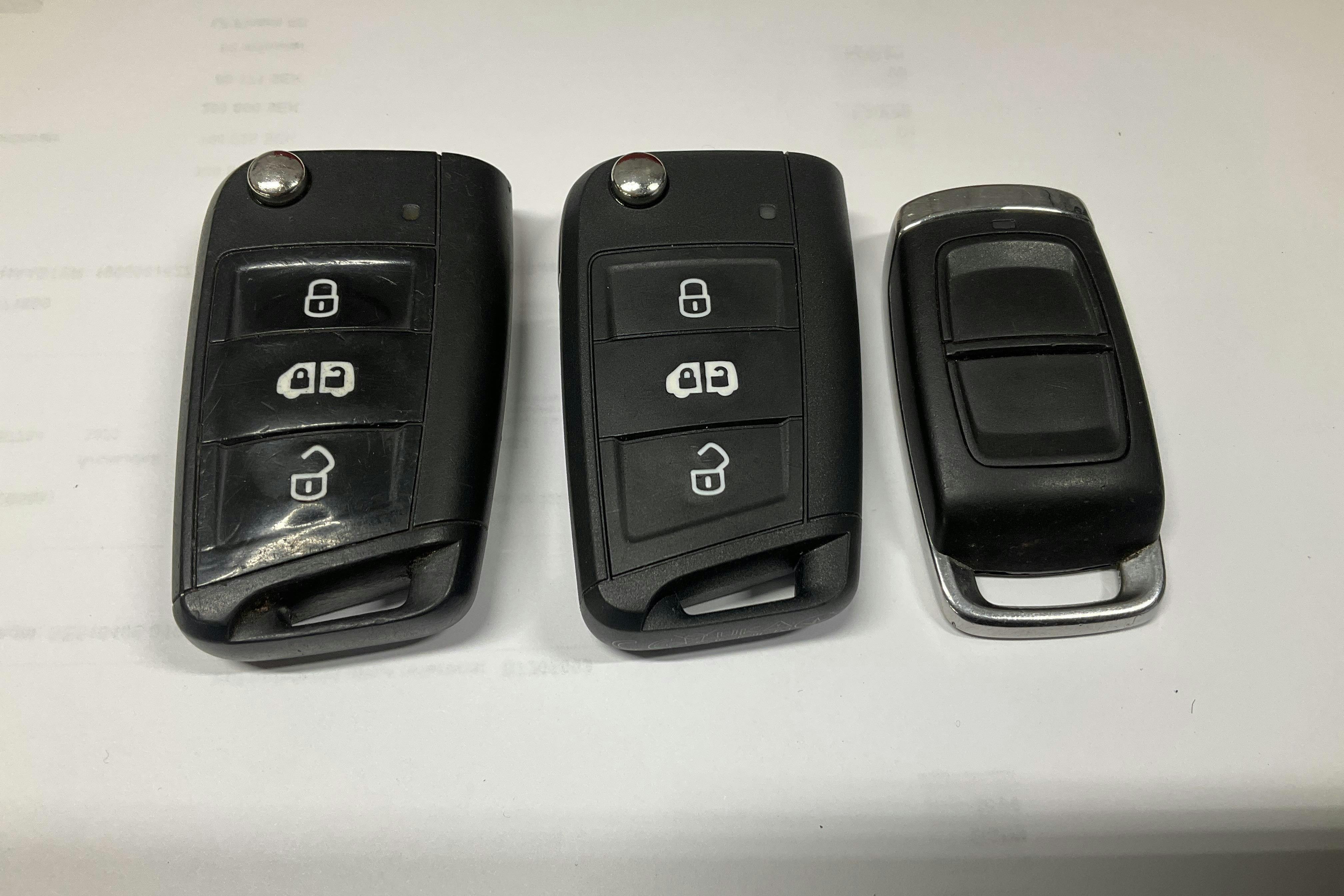 Presentationsfoto 16 av 16: VW Crafter 35 2.0 TDI Skåp (177hk) - 18 449 mil - Manuell - vit - 2023